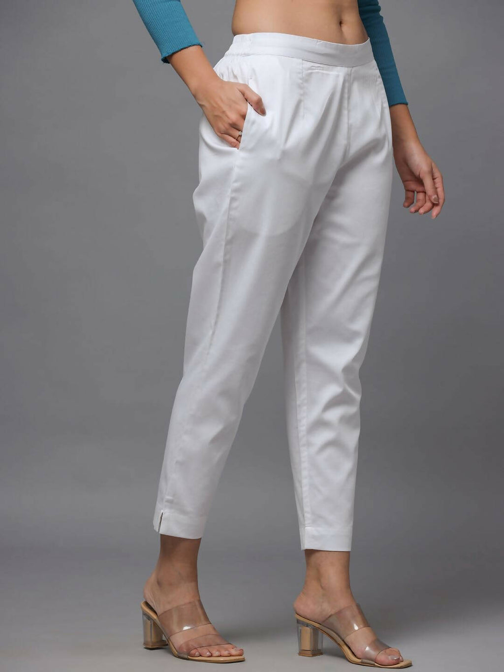 Juniper Women's White Solid Straight Slim Pant