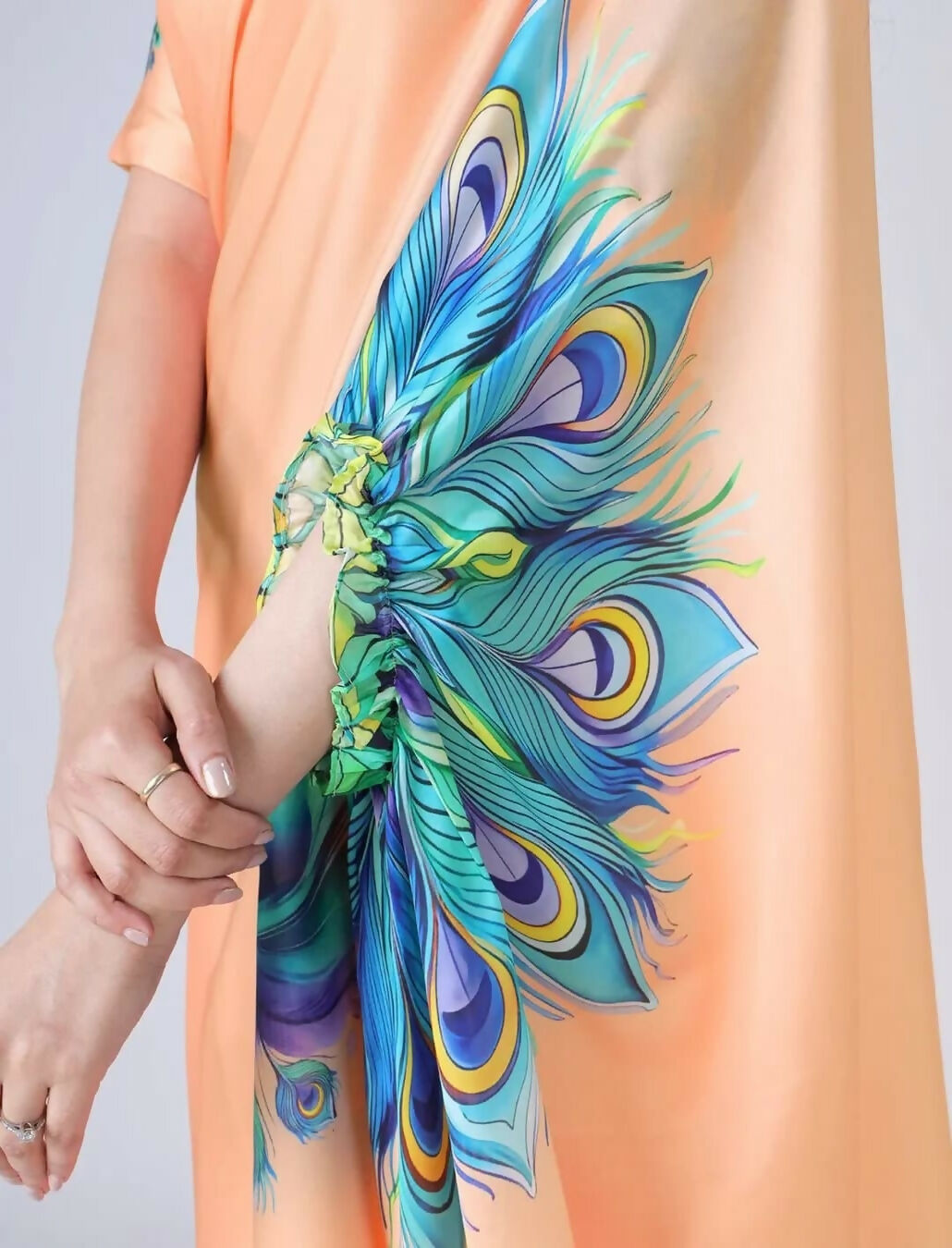 Vastranavya Peach Peacock Print Free Hand Ready to Wear Saree