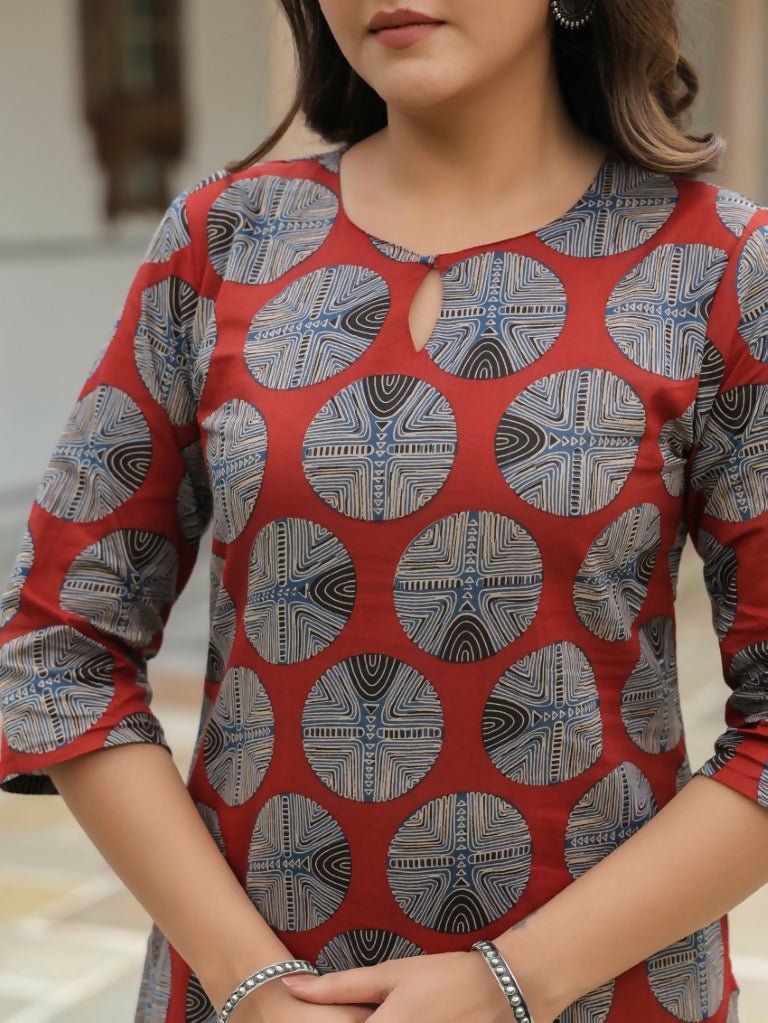 Aramya Straight Soft Cotton Abstract Print Women's Kurta - Red
