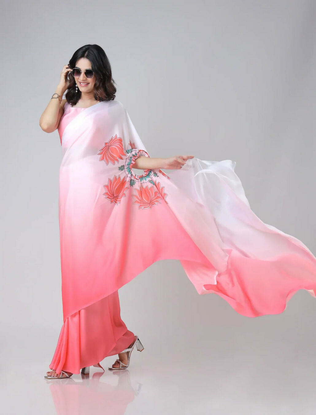 Vastranavya Blush Pink Freehand Floral Print Ready to Wear Saree