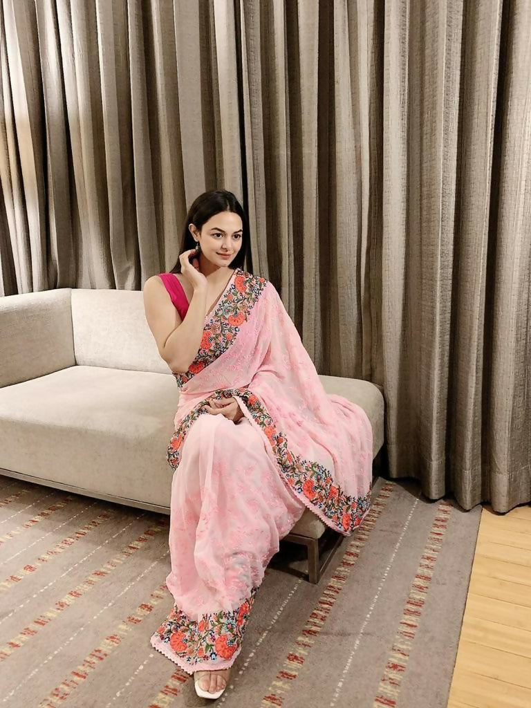 Vamsee Sandhya Pink Georgette Saree