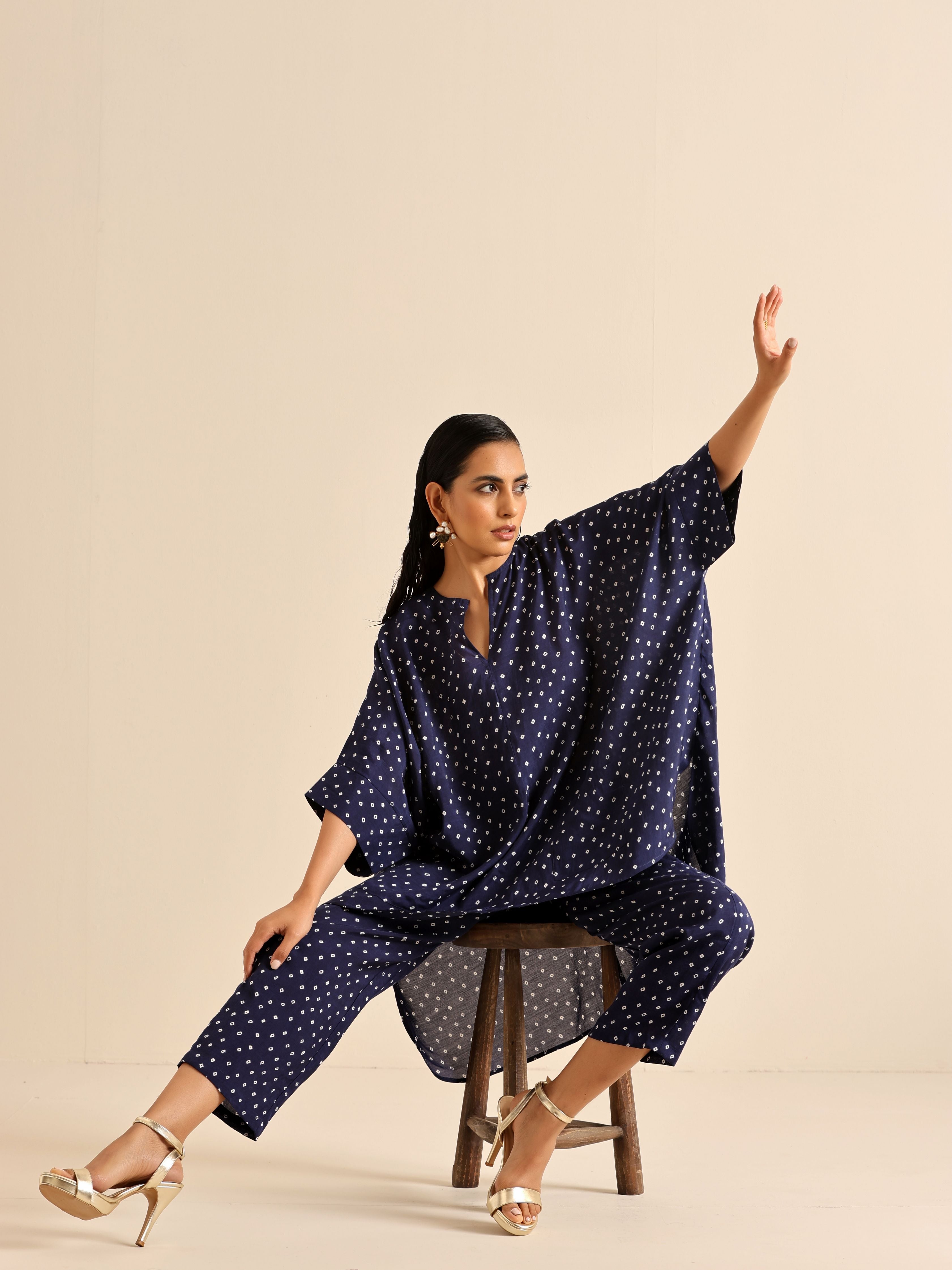 trueBrowns Blue Bandhani Silk Printed Boxy Fit Co-Ord Set