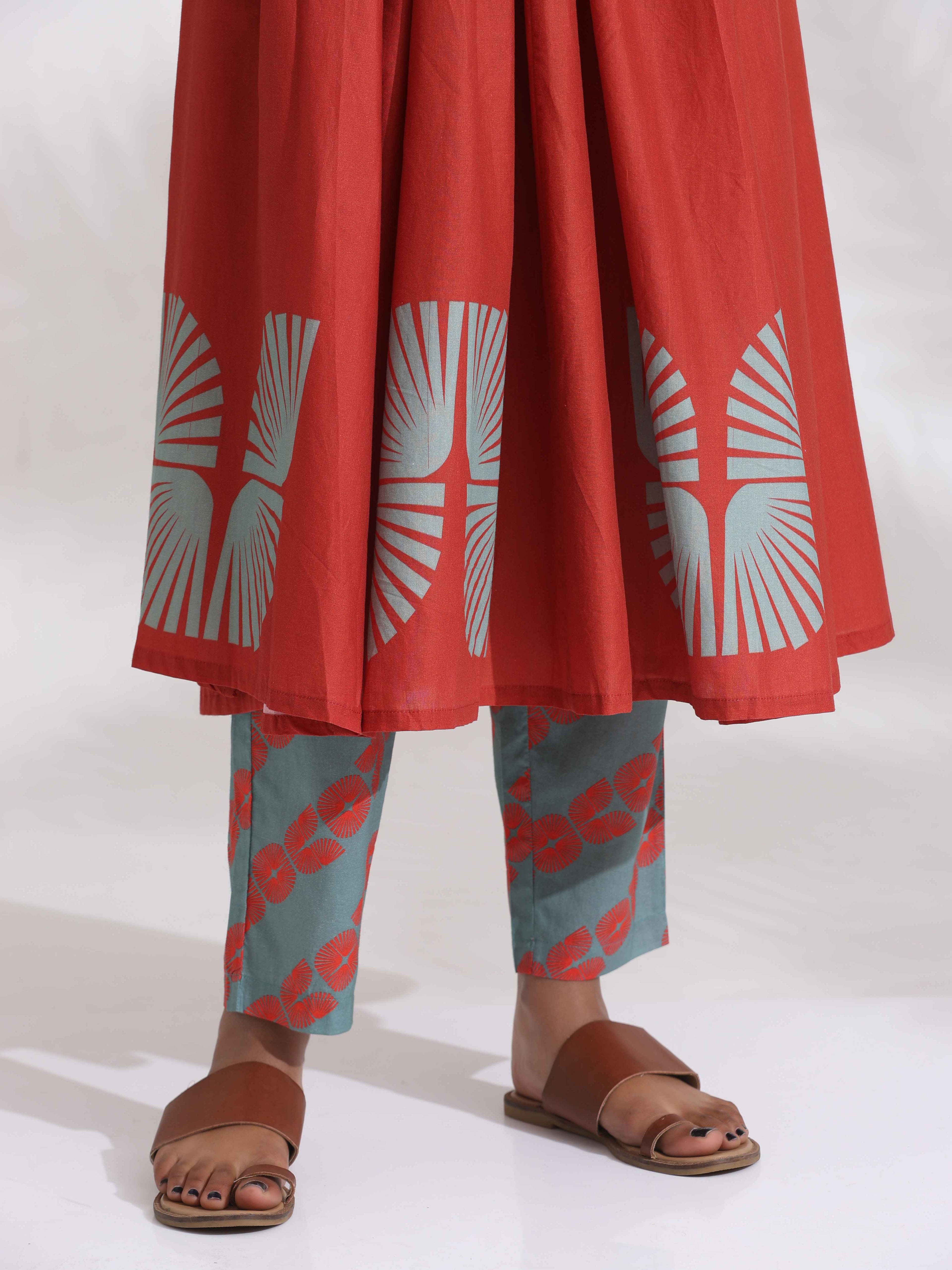 trueBrowns Red Cotton Print Flared Kurta Set