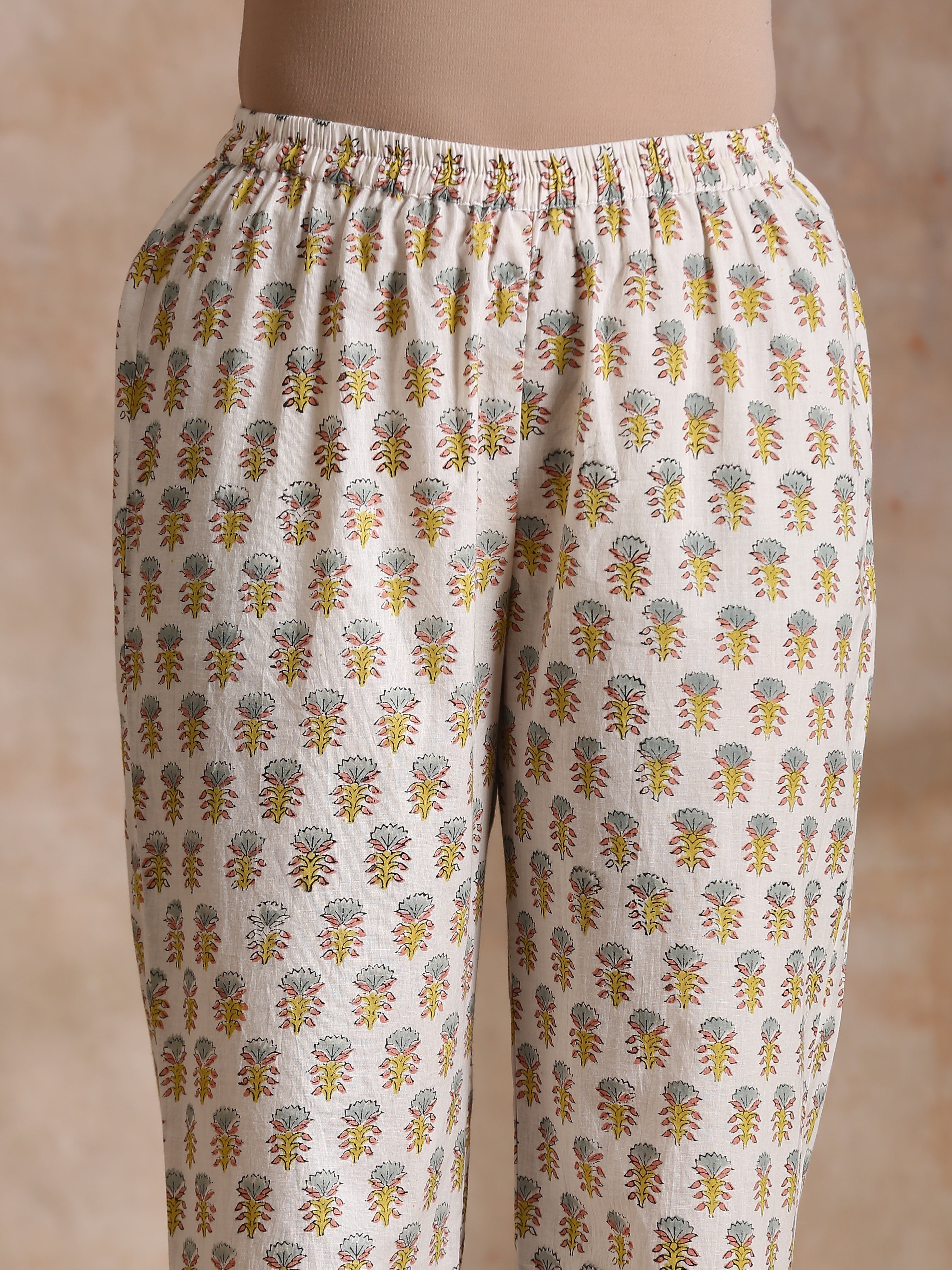 trueBrowns Multi Color Floral Booti Print Cotton Flared Kurta Pant Set
