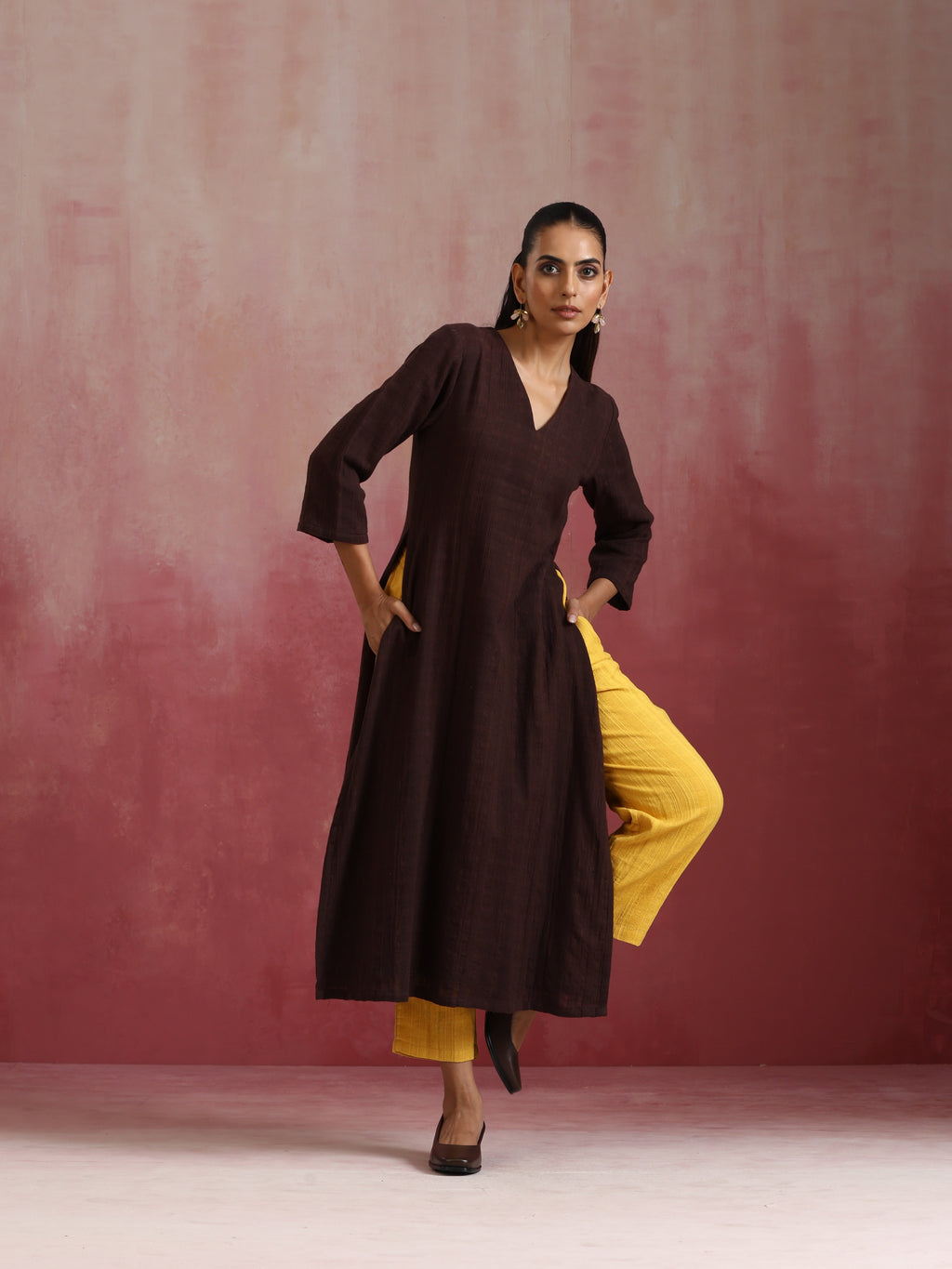 trueBrowns Cola Cotton Dobby Kurta Set