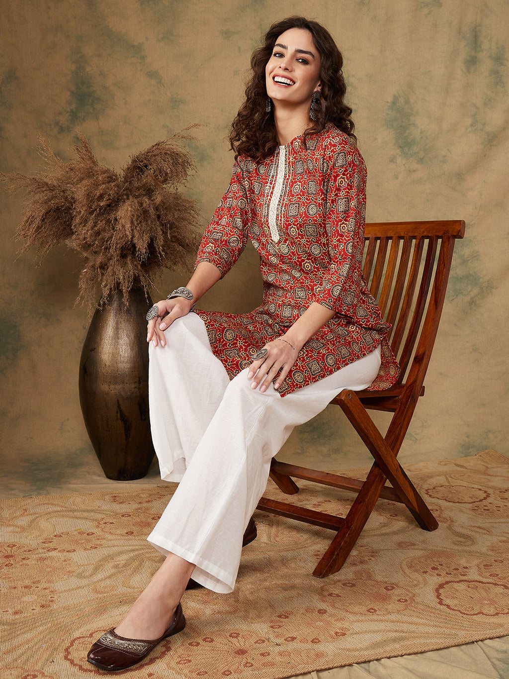 InWeave Women's Maroon Ethnic Print Lace Gota Work Straight Kurta