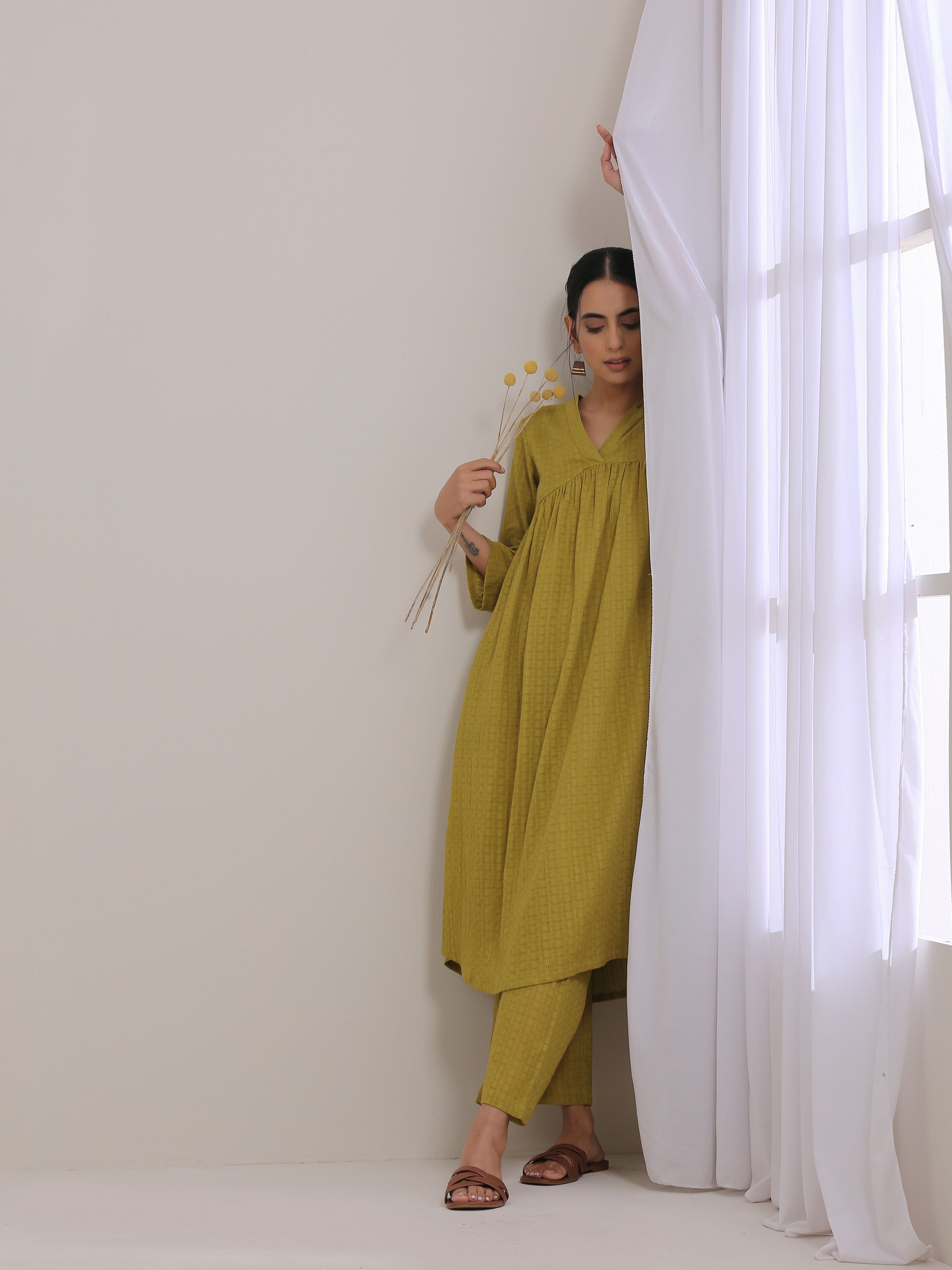 trueBrowns Avacado Green Dobby Flared Slit Kurta Pant Set