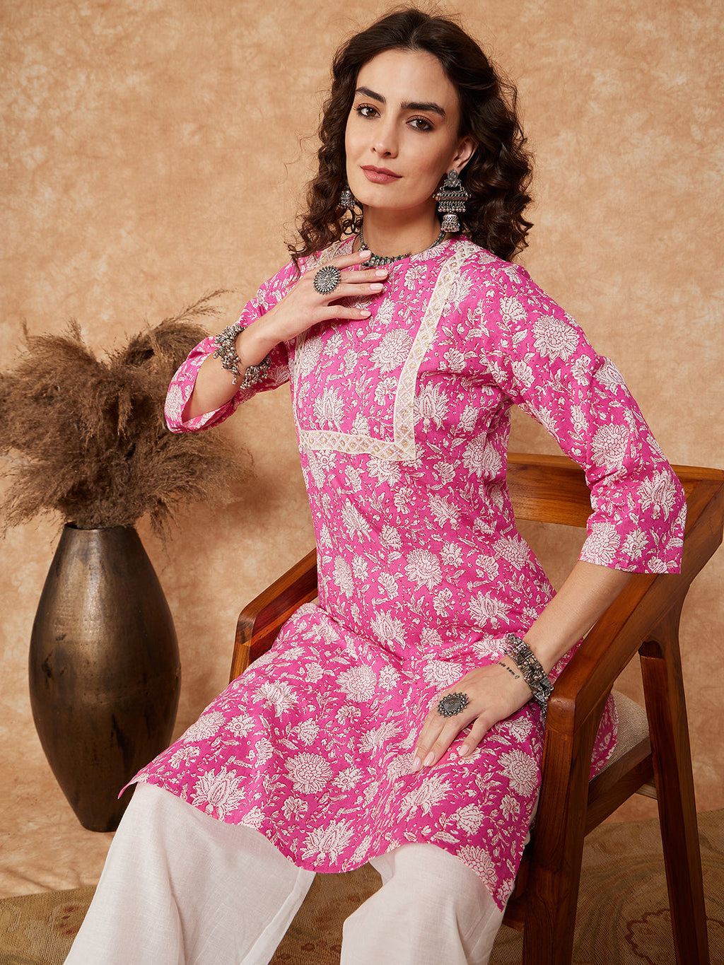 InWeave Women's Pink White Floral Square Lace Work Straight Kurta
