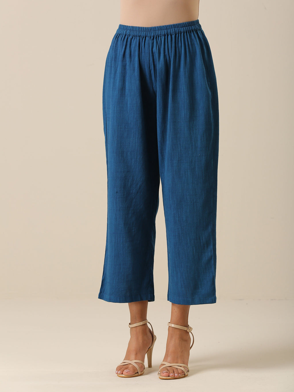 trueBrowns Classic Blue Slub Texture Sleeveless Flared Kurta Pant Set