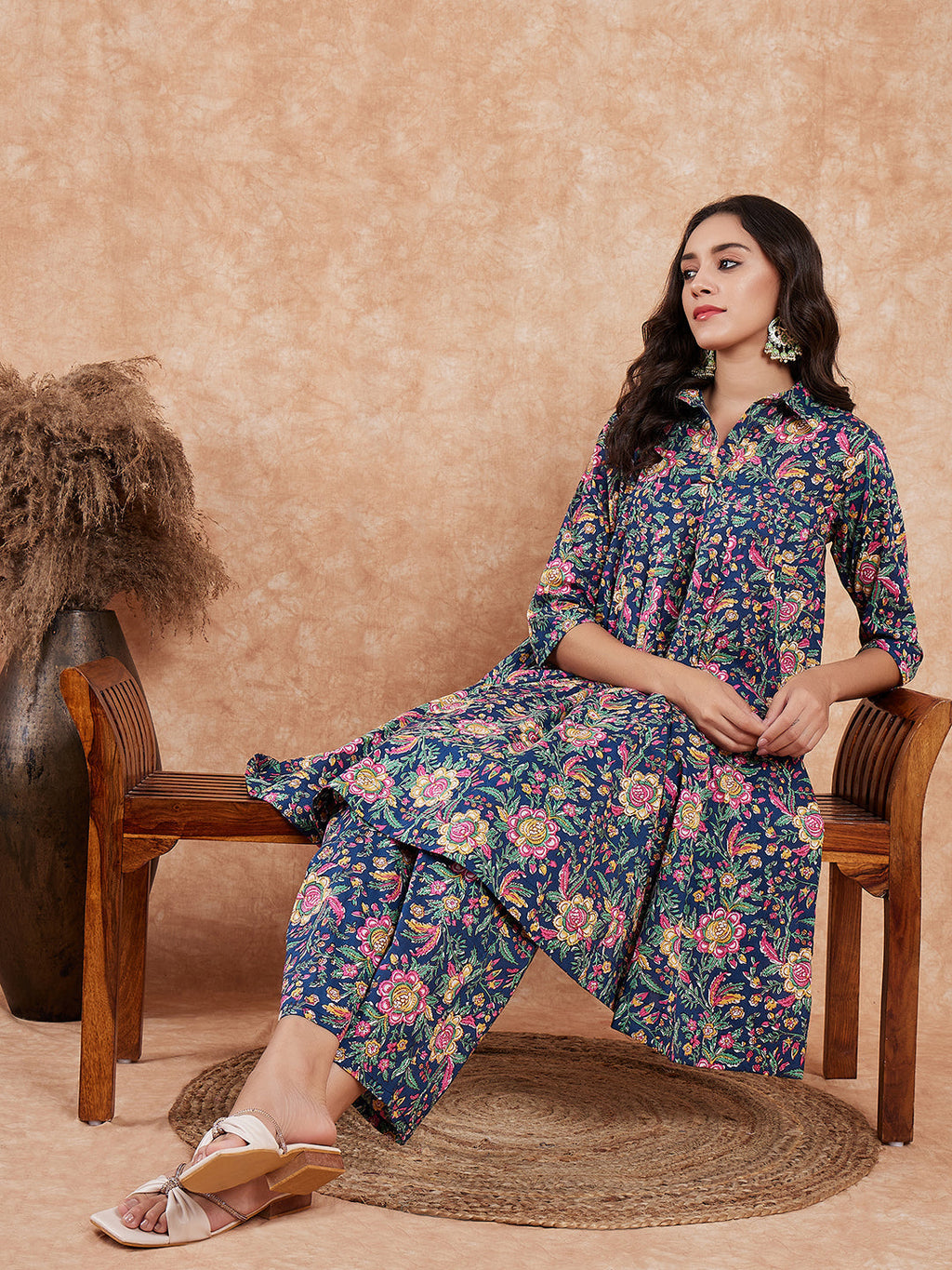 InWeave Women's Blue Green Pink Floral Print Flared Kurta Pant Set