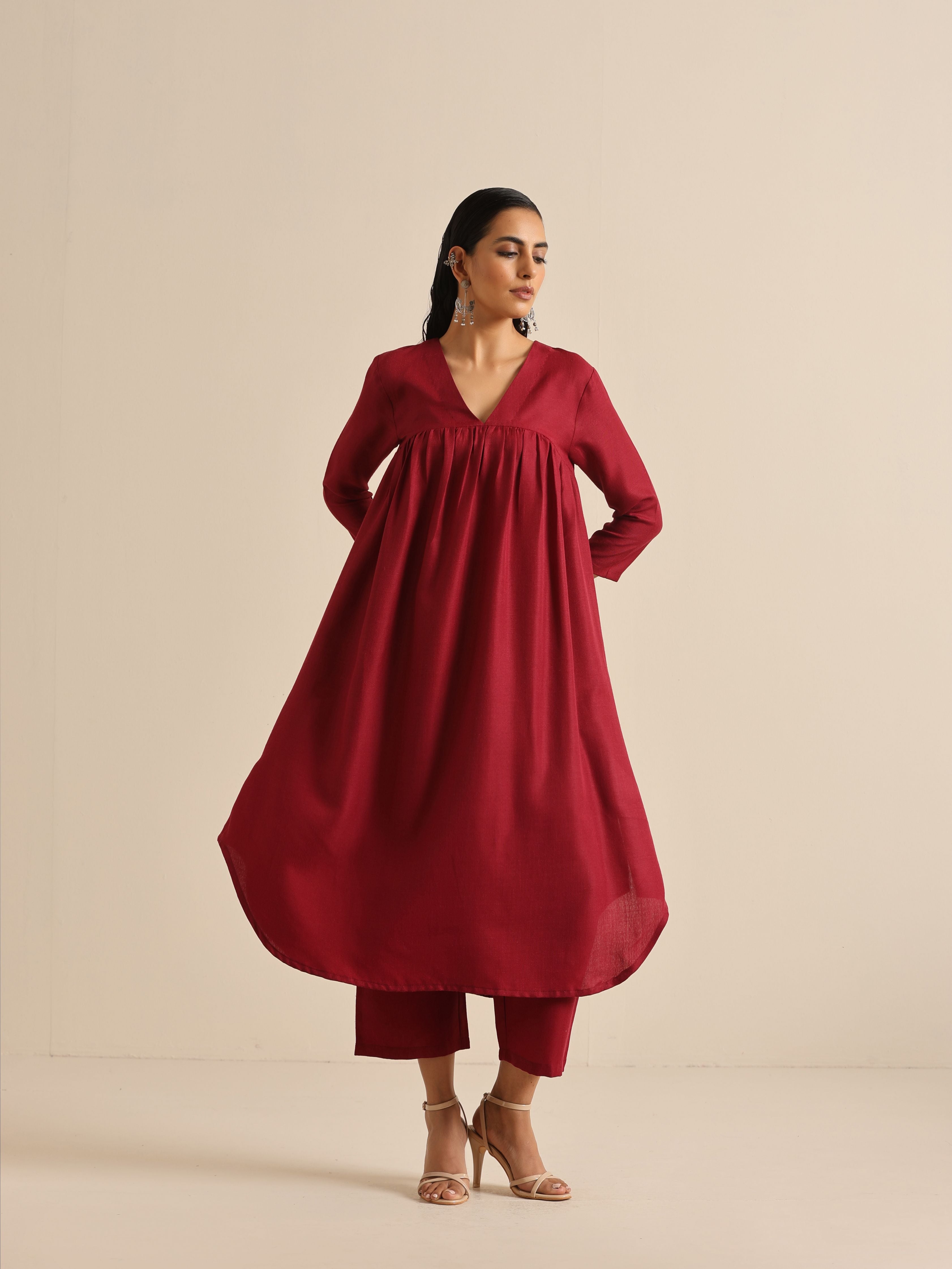 trueBrowns Maroon Slub Gathered Kurta Pant Set