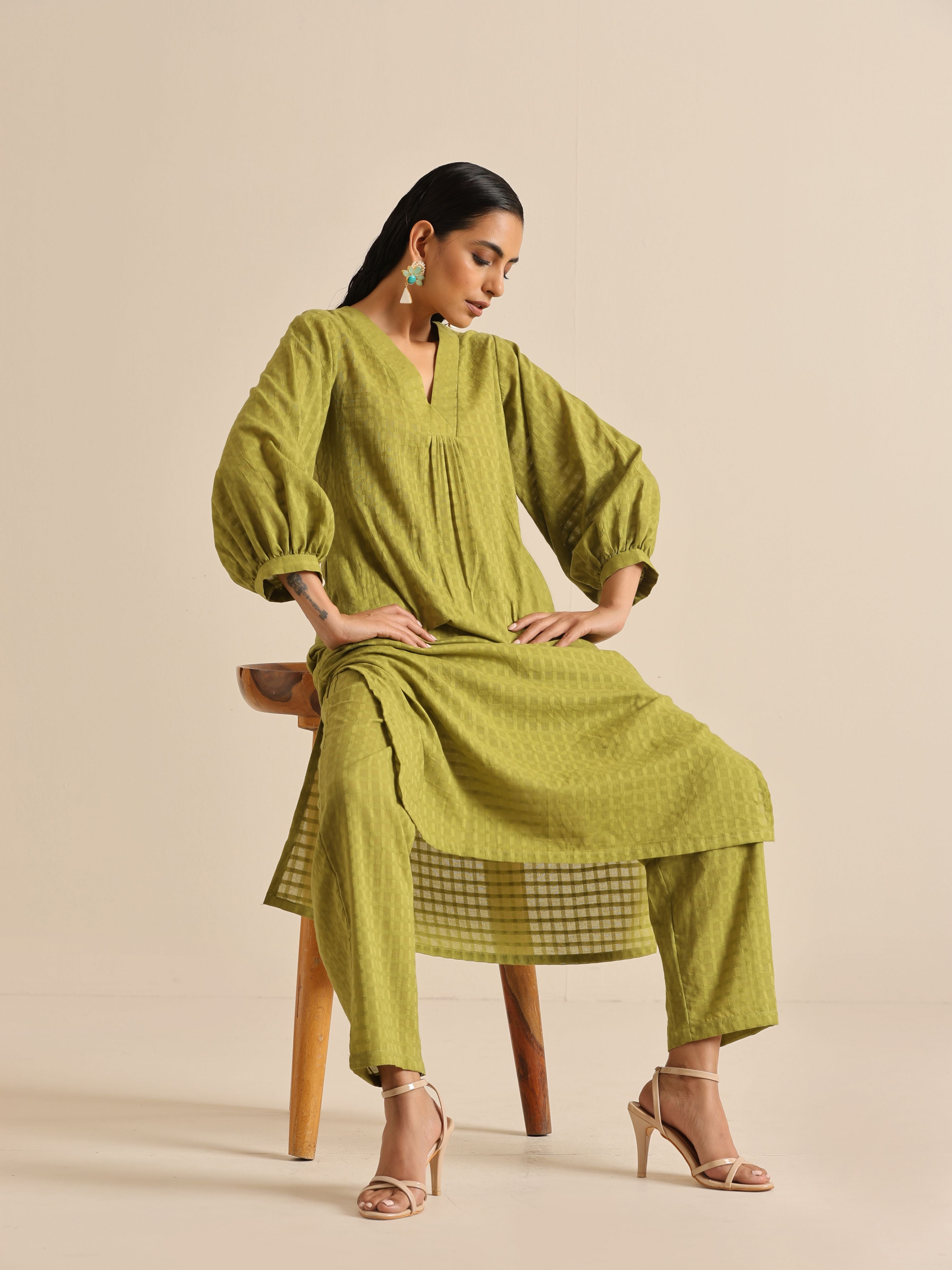 trueBrowns Fresh Green Dobby Puff Sleeve Kurta Pant Set