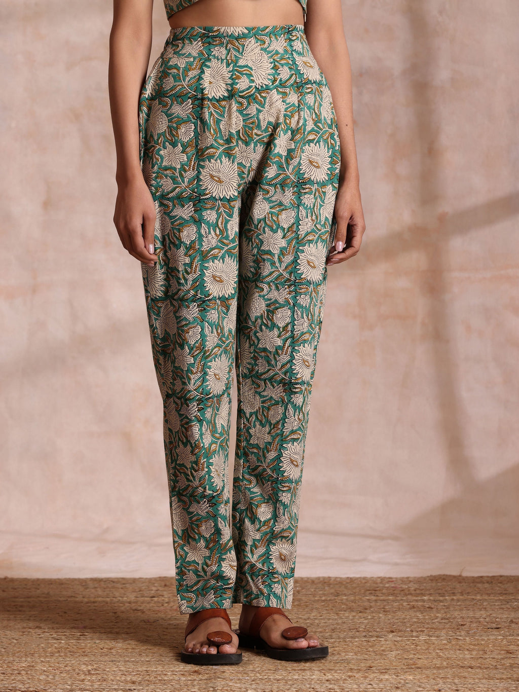 trueBrowns Fern Green Overall Floral Block Print Cotton Pant Suit Set