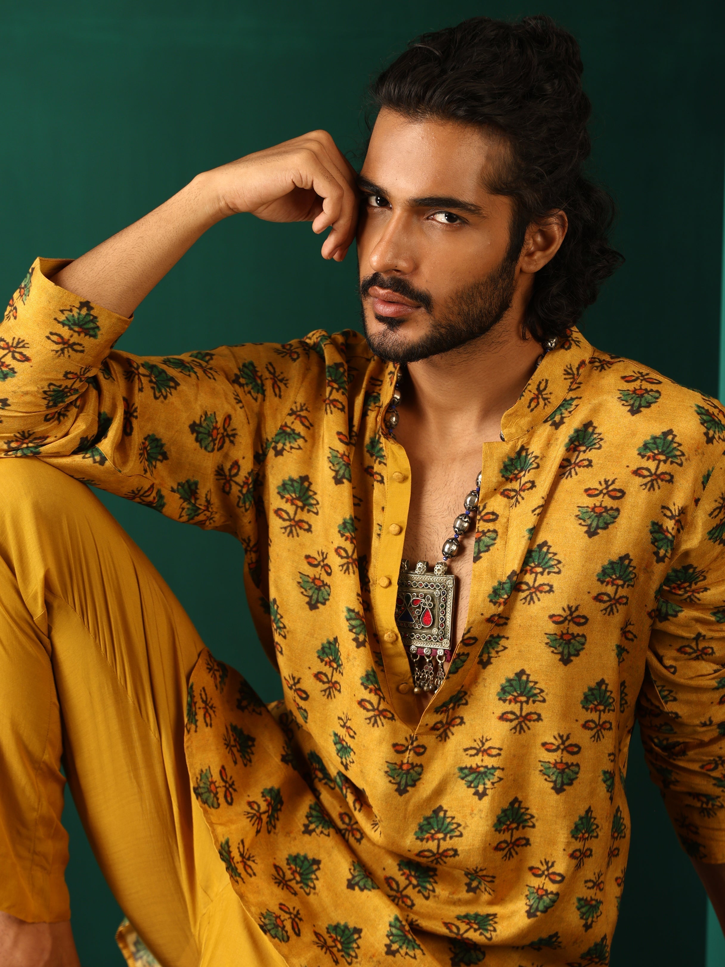 trueBrowns Men's Mustard Flower Stem Muslin Silk Printed Co-ord Set