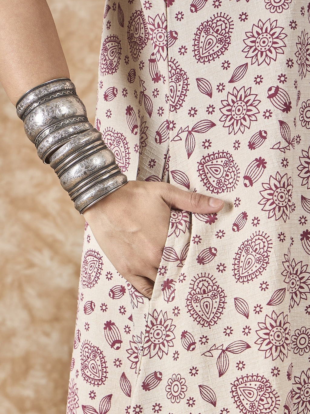 InWeave Dusty Mauve V Neck Aline Kurta Set