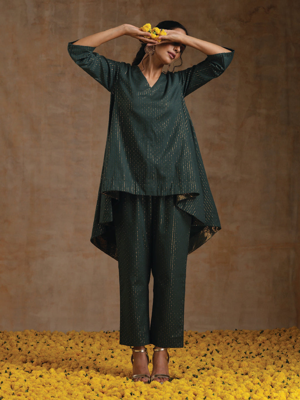 trueBrowns Dark Green Gold Cotton High-Low Co-Ord Set