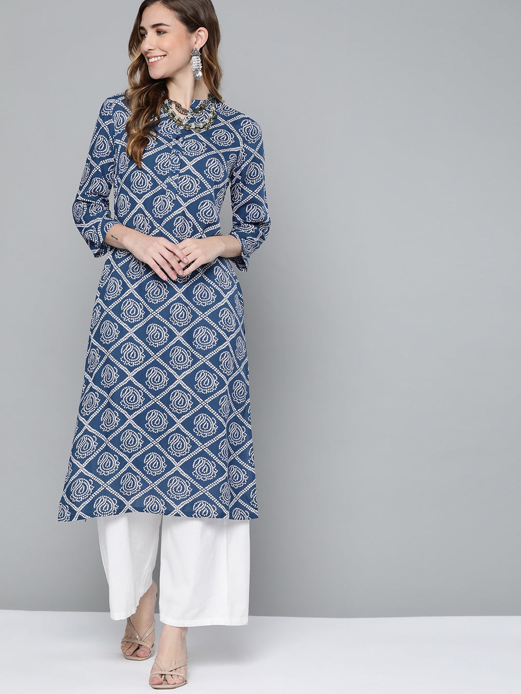 HERE&NOW Women Blue & White Geometric Printed Kurta