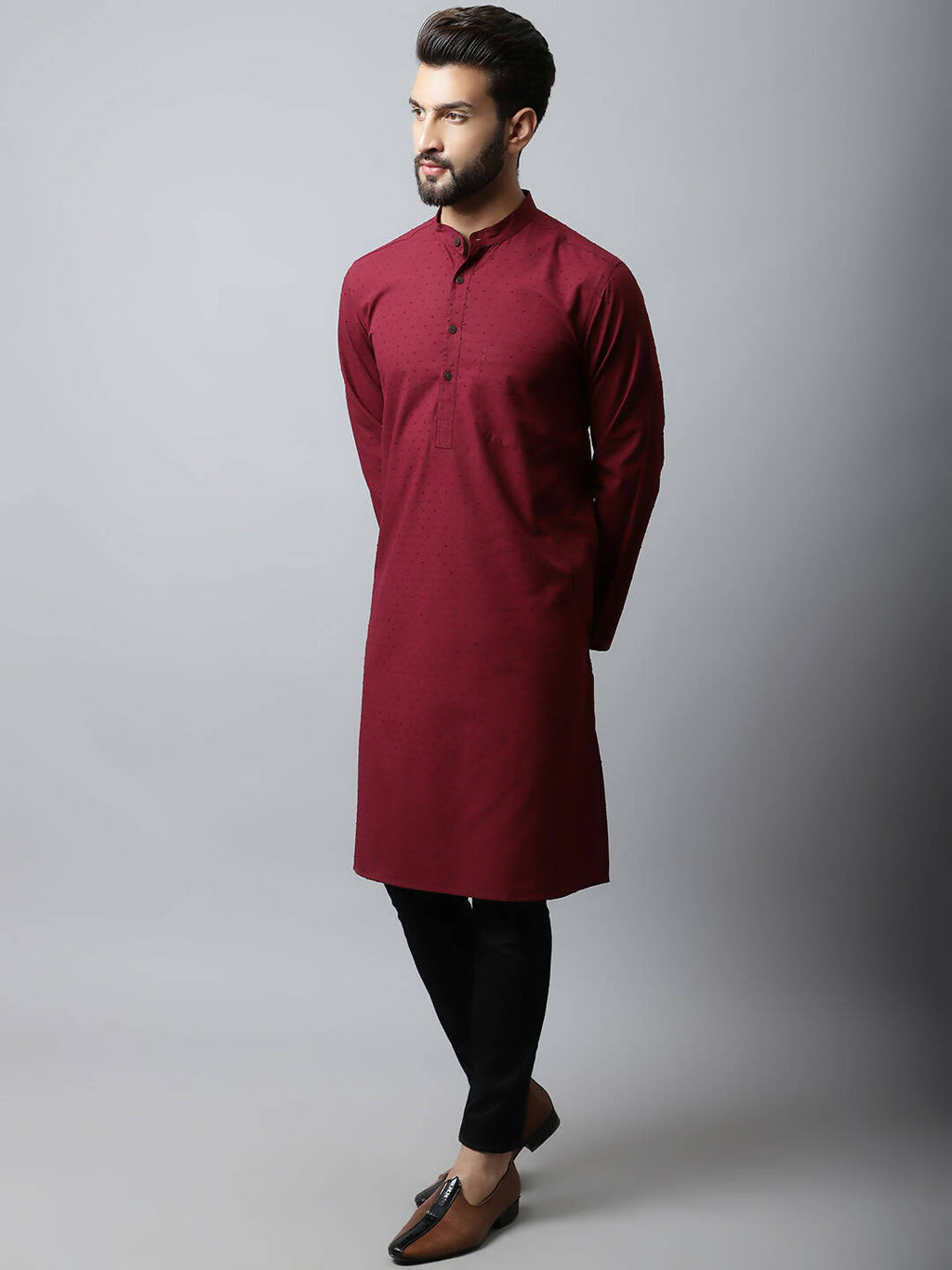 Even Apparels Maroon Color Linen Pure Cotton Men's Kurta With Side Placket (SLD1182)