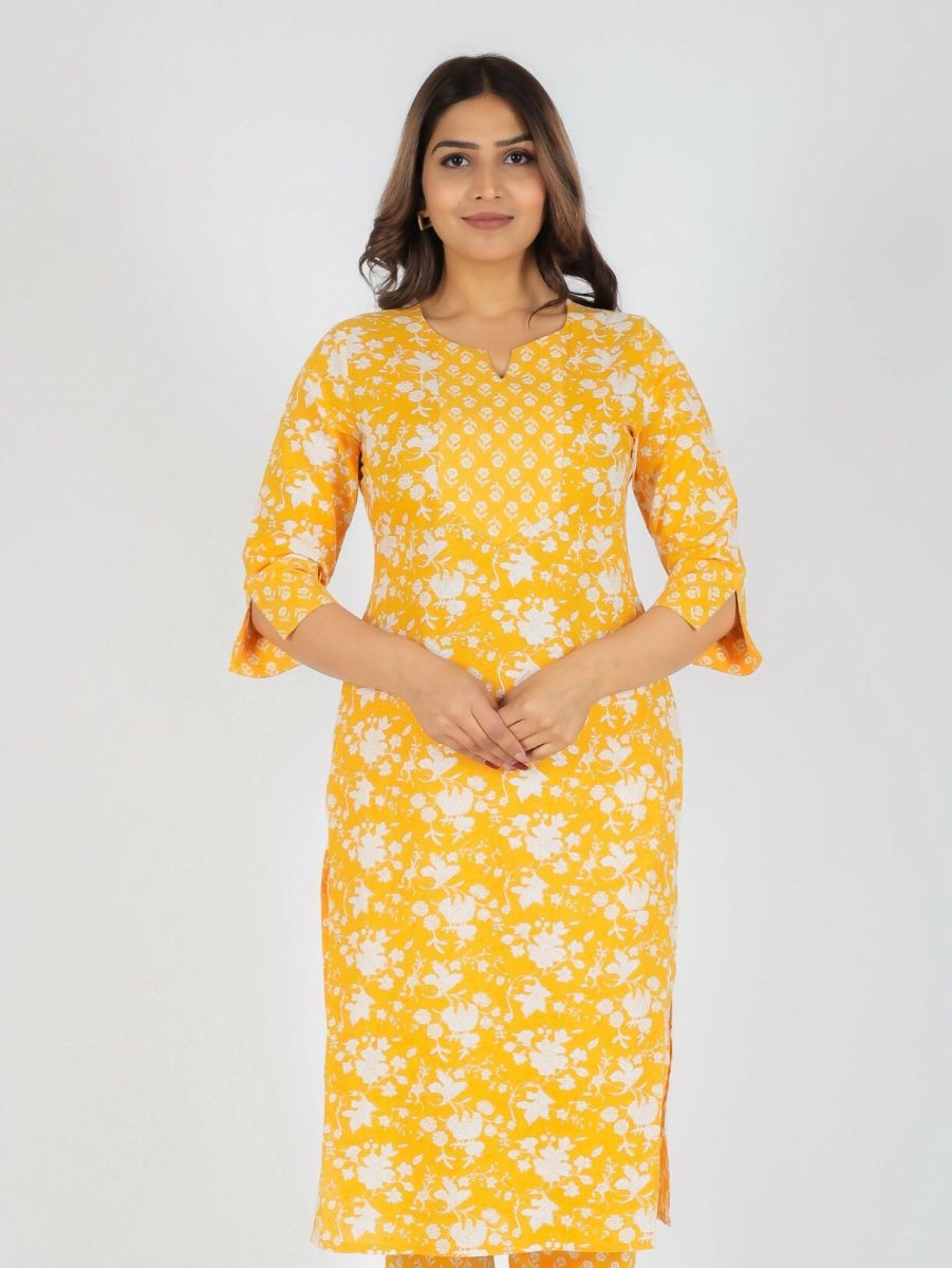 Aramya Yellow Soft Cotton Floral Straight Kurta for Women