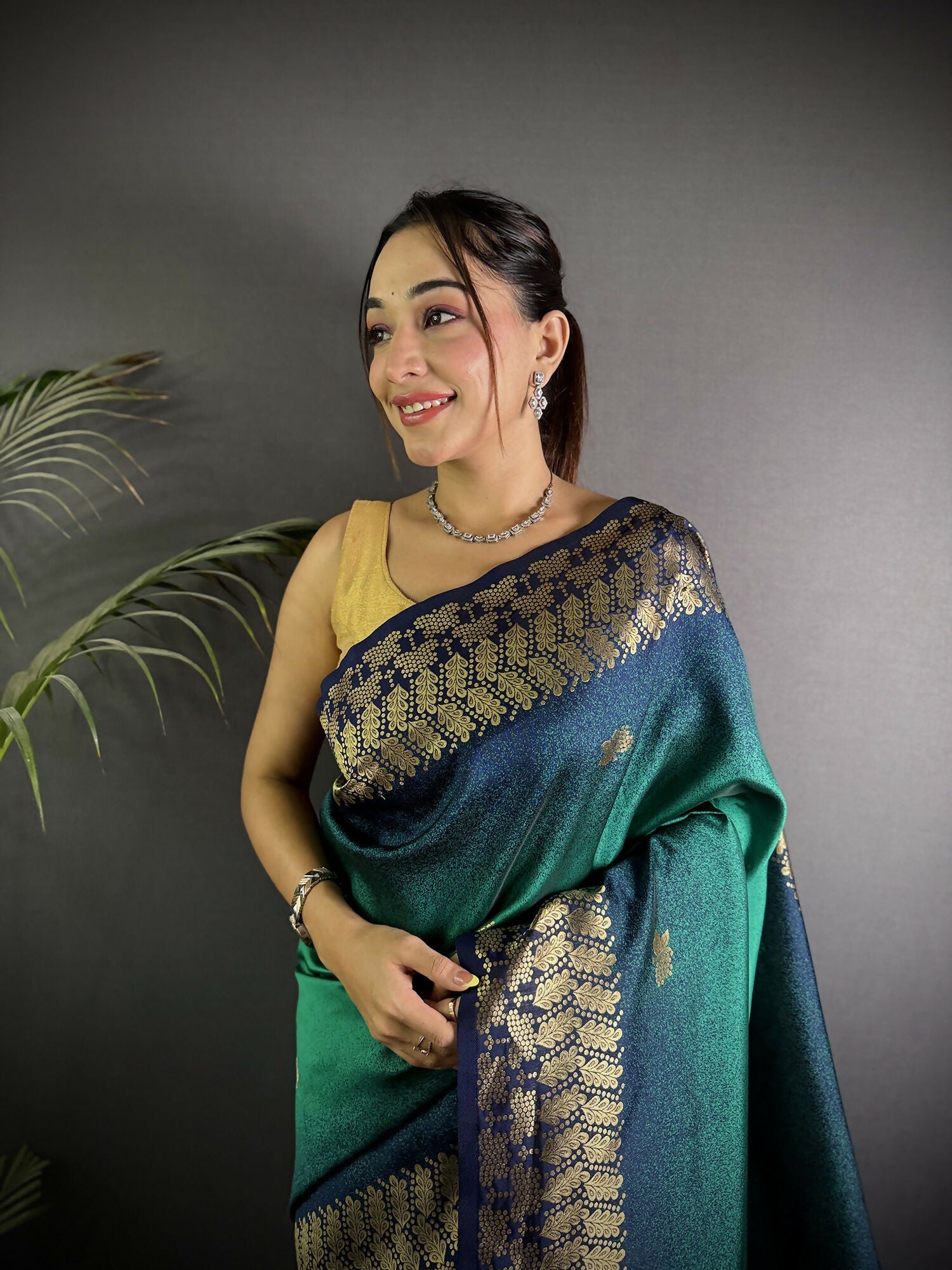 Joban Fashion Turquoise Handloom Silk Ikkat Saree