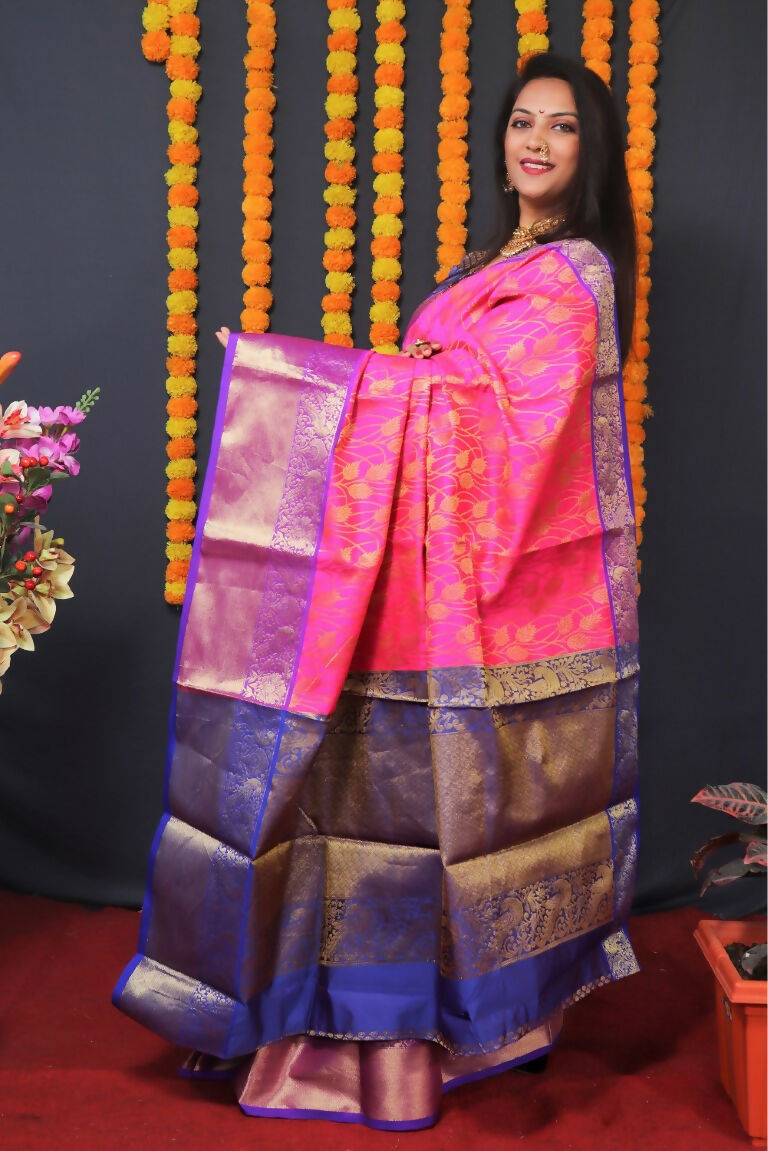 Jyoti Fashion Women's Pink Kanjivaram Silk Zari Woven Saree with Blouse