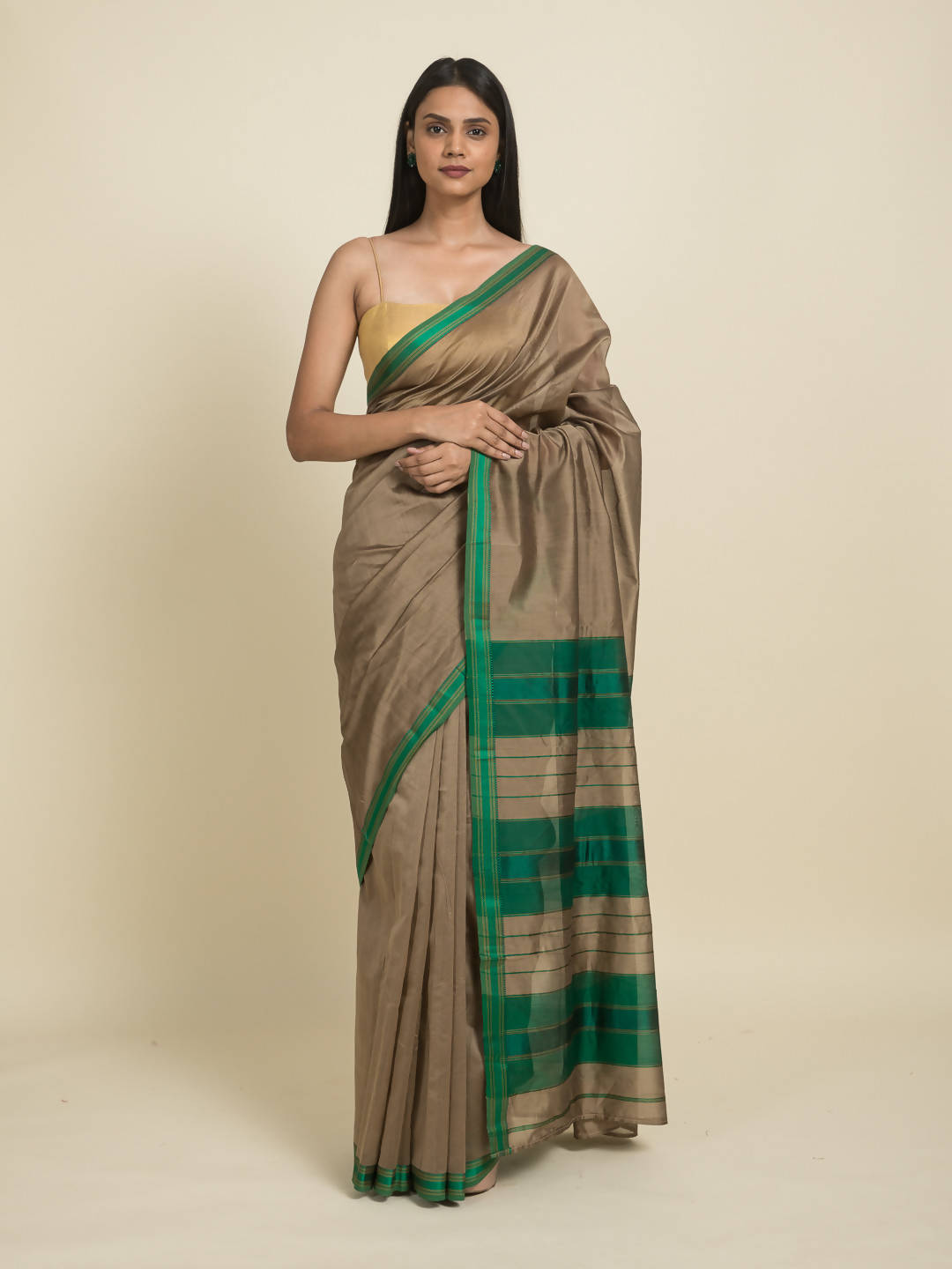 Suta Brown Green Zari Silk Cotton Maheshwari Saree