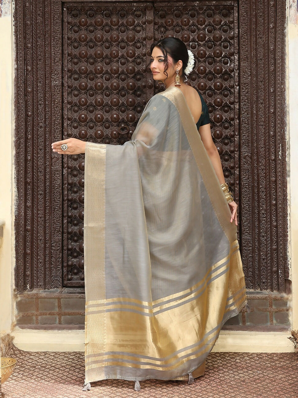 Shree Shyam Fashion Grey Cotton Saree