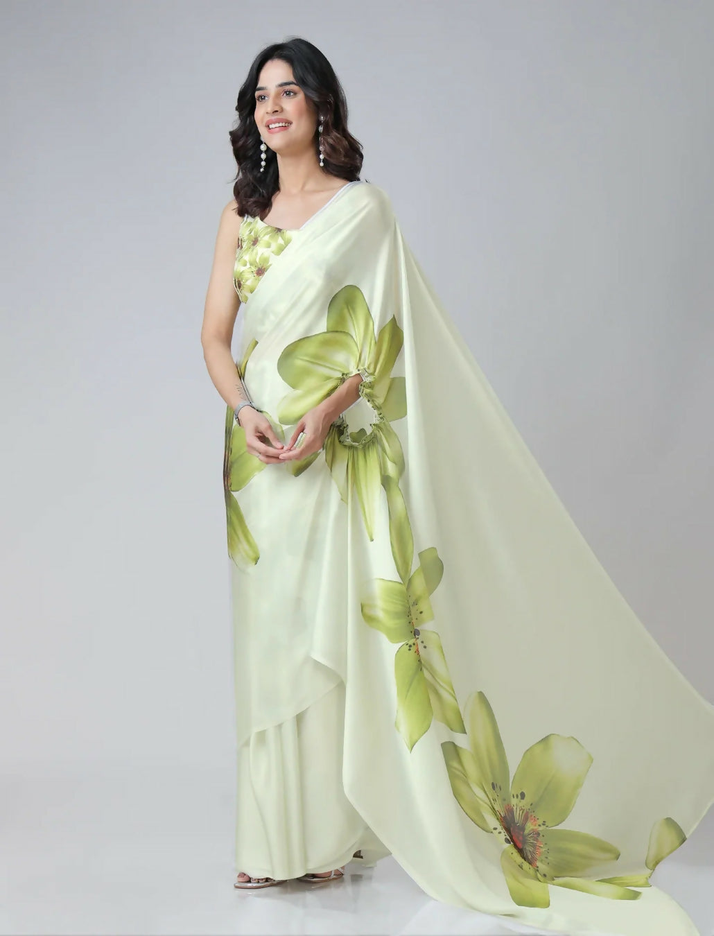 Vastranavya Mint Green Freehand Floral Print Ready to Wear Saree