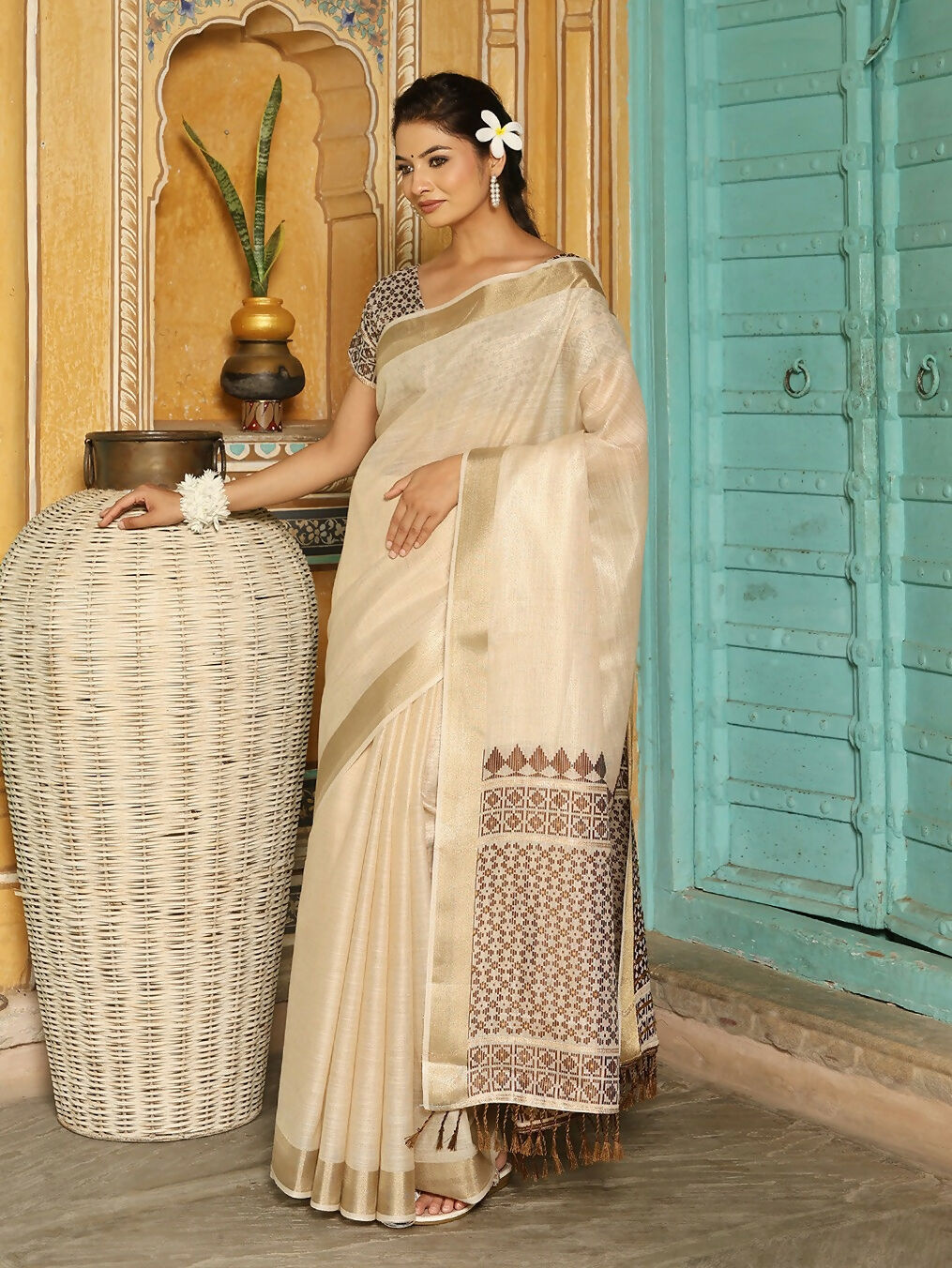 Shree Shyam Fashion Brown Linen Saree