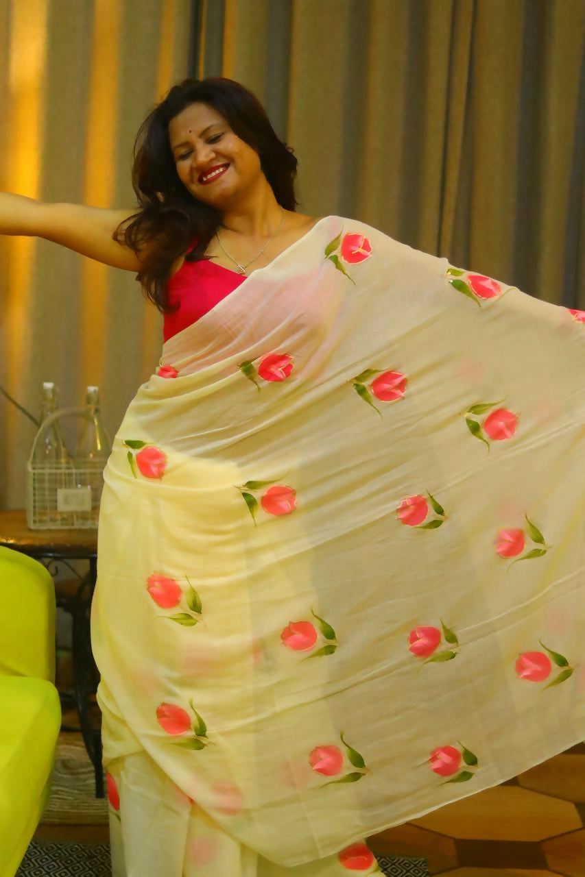 Exclusive Collection Beautiful Off White Pure Cotton Hand Print Handloom Saree With Running Blouse Piece
