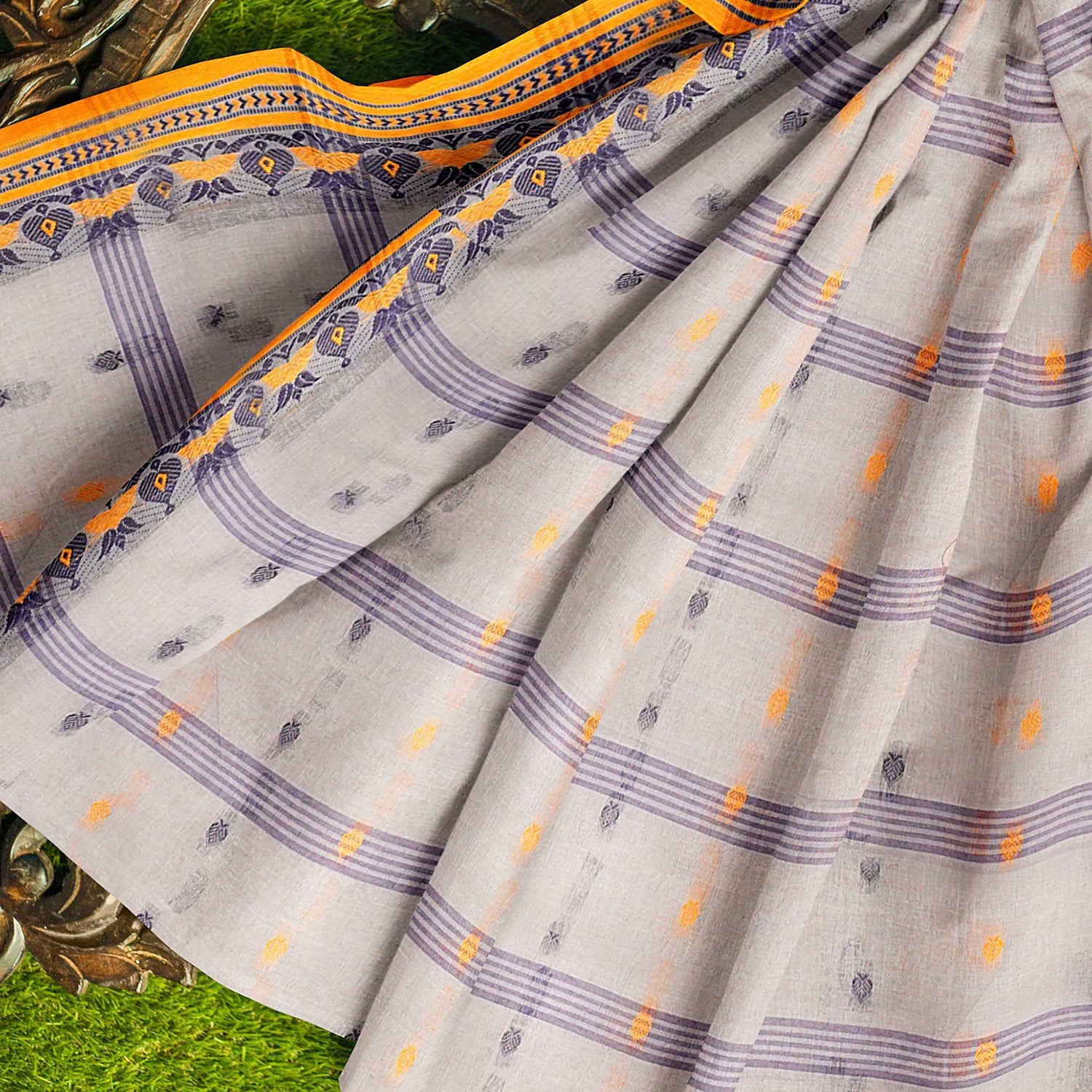 Exclusive Collection 100% Pure Cotton Light Grey Tant Saree With Hand Weaving Work