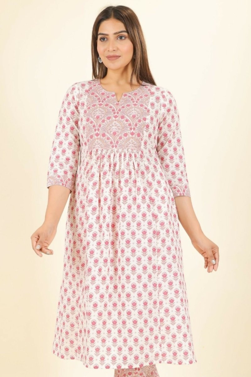 Aramya White Soft Cotton Floral Panelled Kurta for Women