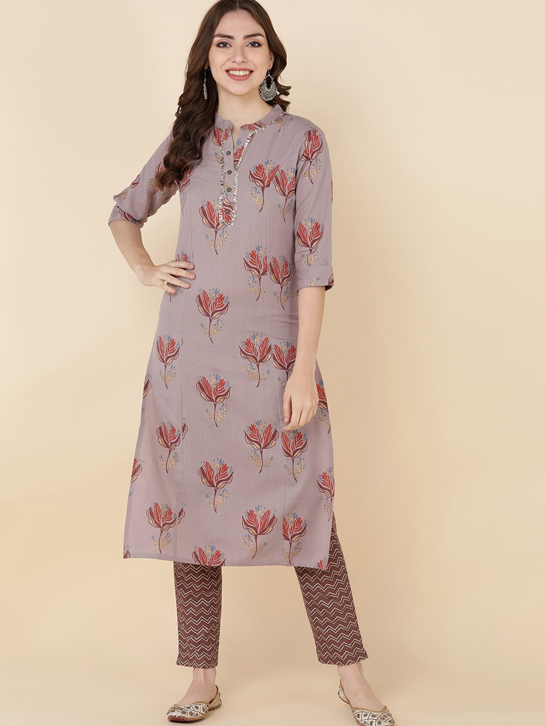 HERE&NOW Women Coffee Brown Floral Embroidered Straight Kurta With Trousers
