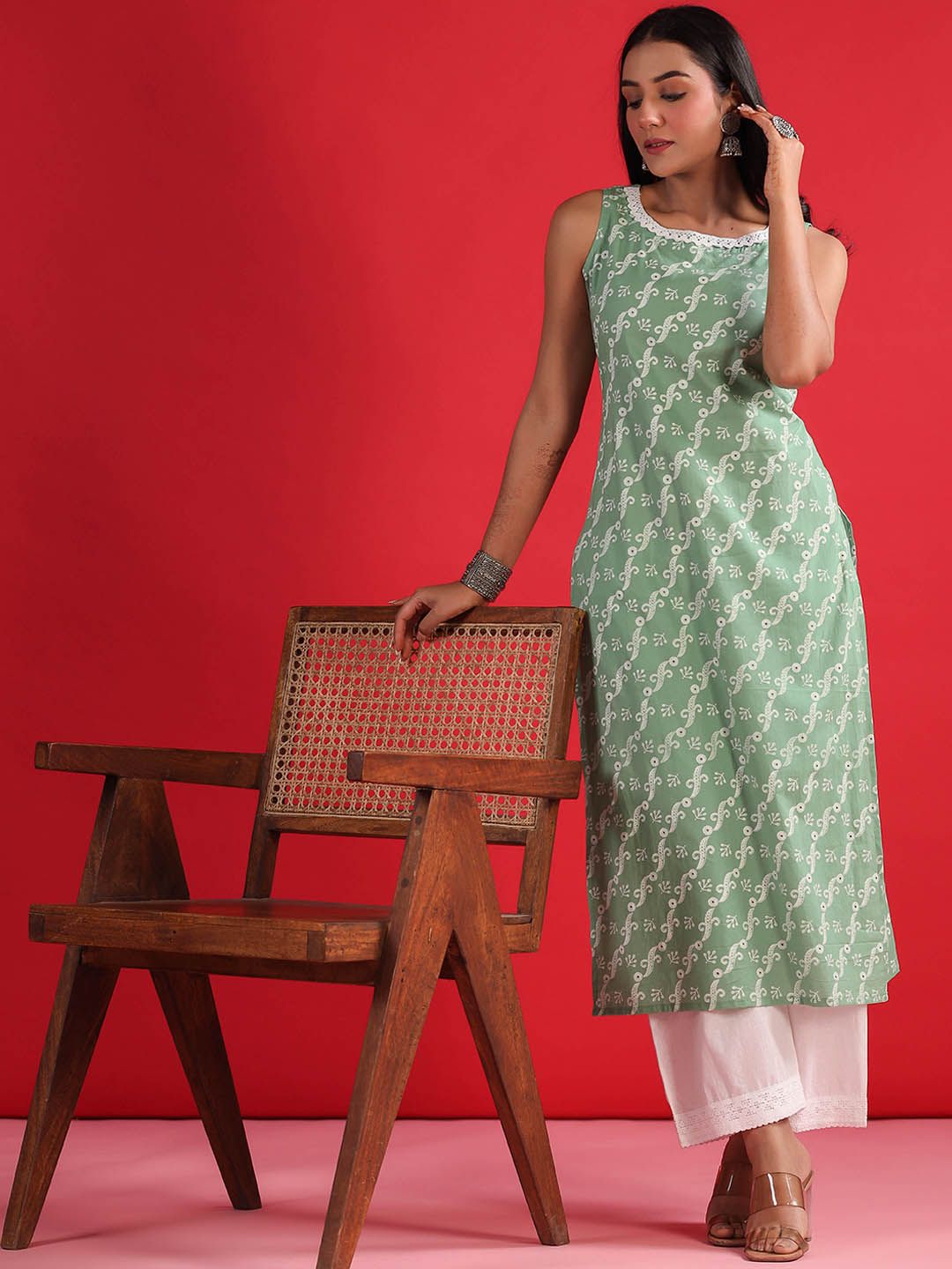 Indo Era Geometric Printed Round Neck Sleeveless Gotta Patti Cotton Straight Kurta