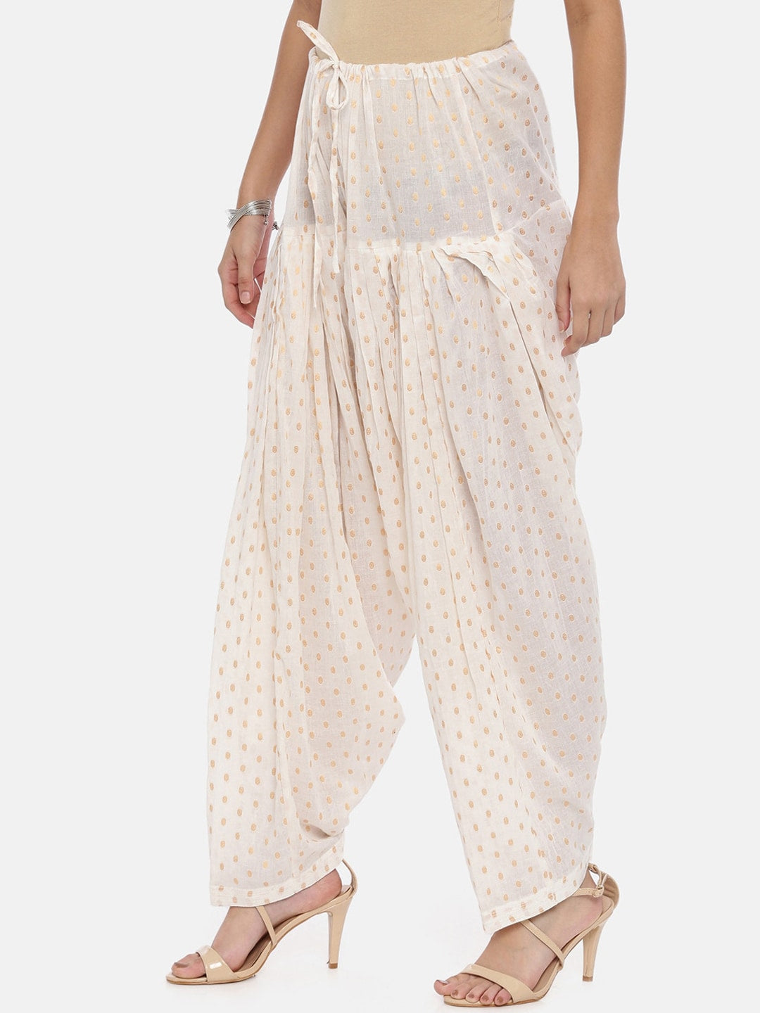 Souchii White Woven Design Patiala