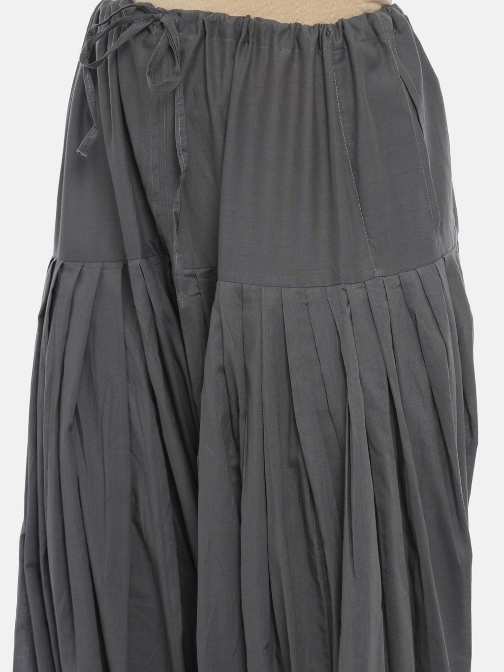 Souchii Women Grey Solid Loose-Fit Patiala