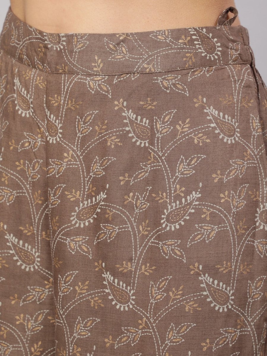 Aks Floral Printed Kurta With Trousers