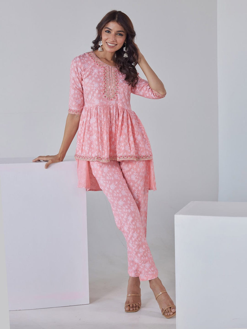 HERE&NOW Floral Printed Embroidered Sequinned High-Low Kurti with Trouserss