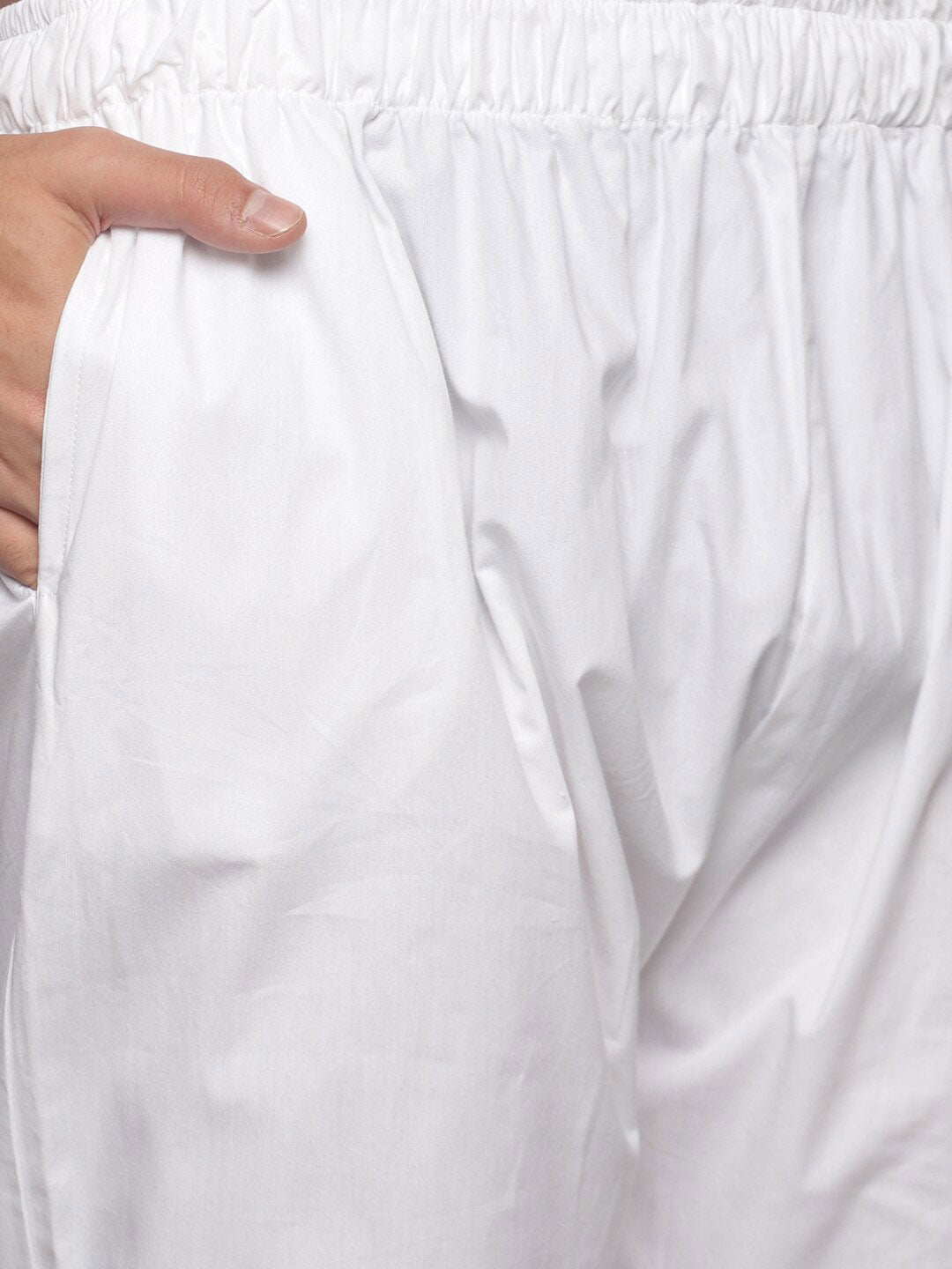 Sethukrishna Men White Pure Cotton Straight Kurta with Pyjamas