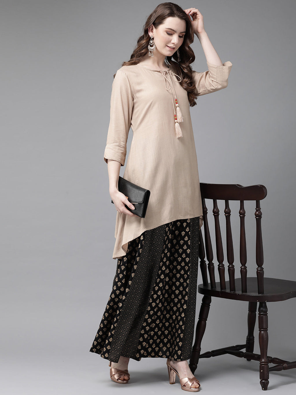 Juniper Womens Beige Rayon Slub Solid Kurta
