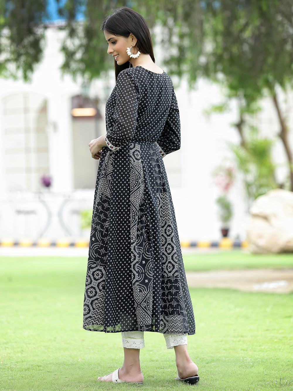 Juniper Women's Black Georgette Printed Anarkali Kurta