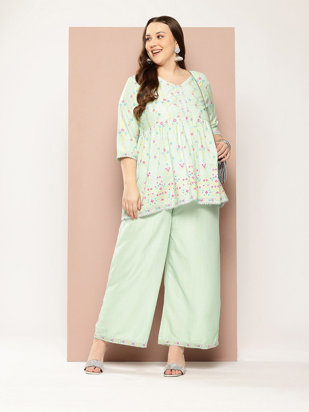 Sztori Plus Size Ethnic Motifs Printed Kurti & Palazzos