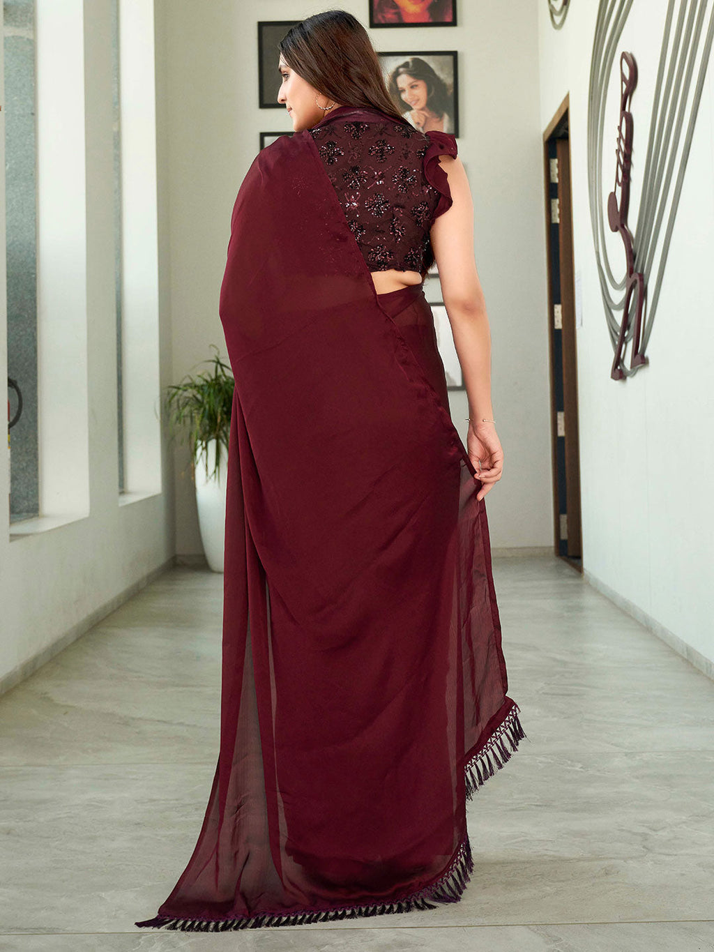 Tikhi Imli Solid Satin Saree