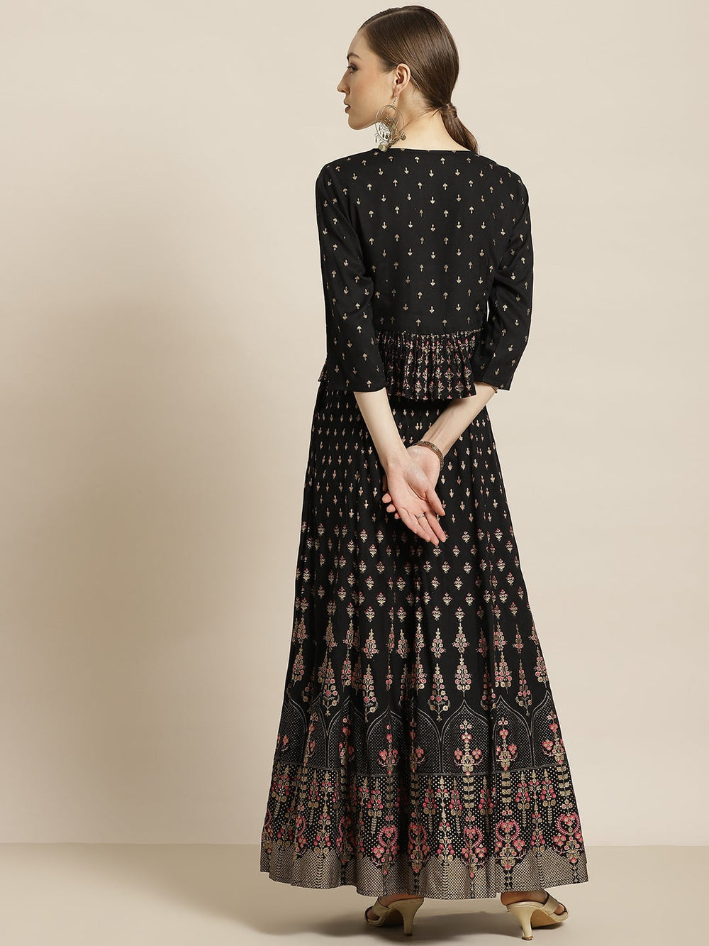 Juniper Women's Black Rayon Printed Flared Lehenga Choli Sets
