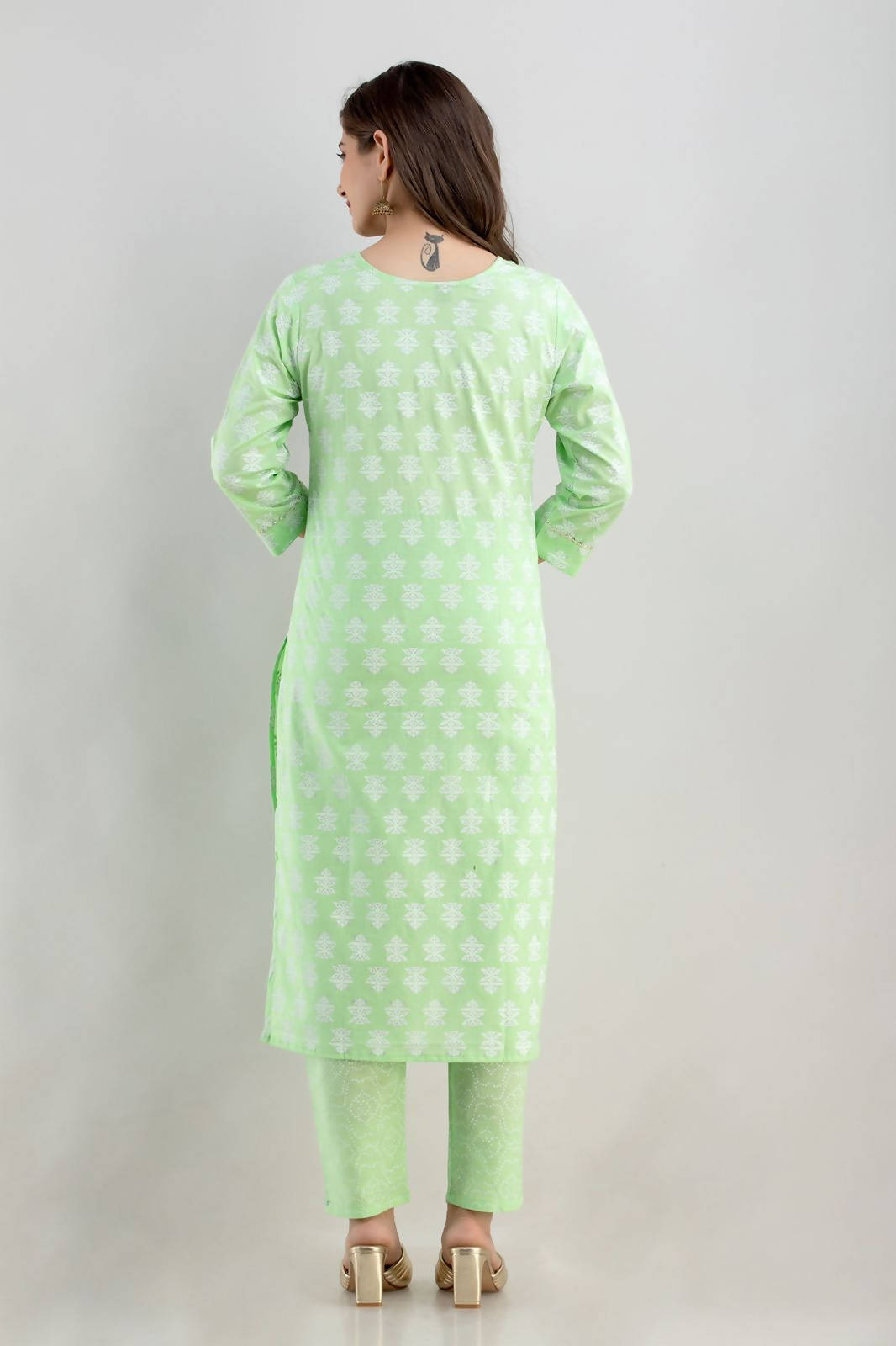 Vamika Printed Cotton Green Party Wear/Casual Wear Kurta Set/Suit