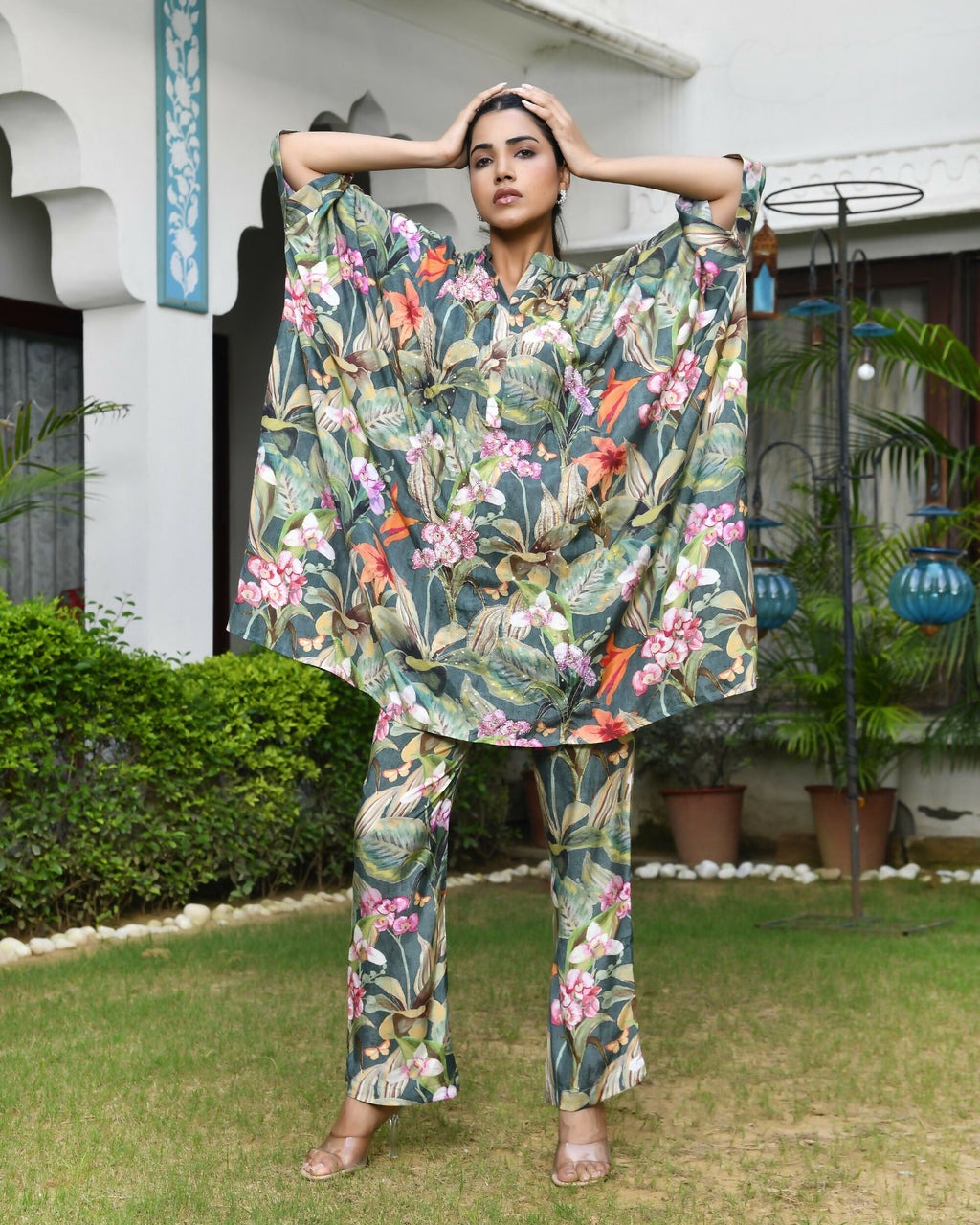 Vaasva Women's Dark Green Musline Viscose Digital Printed Kaftan Pant Set