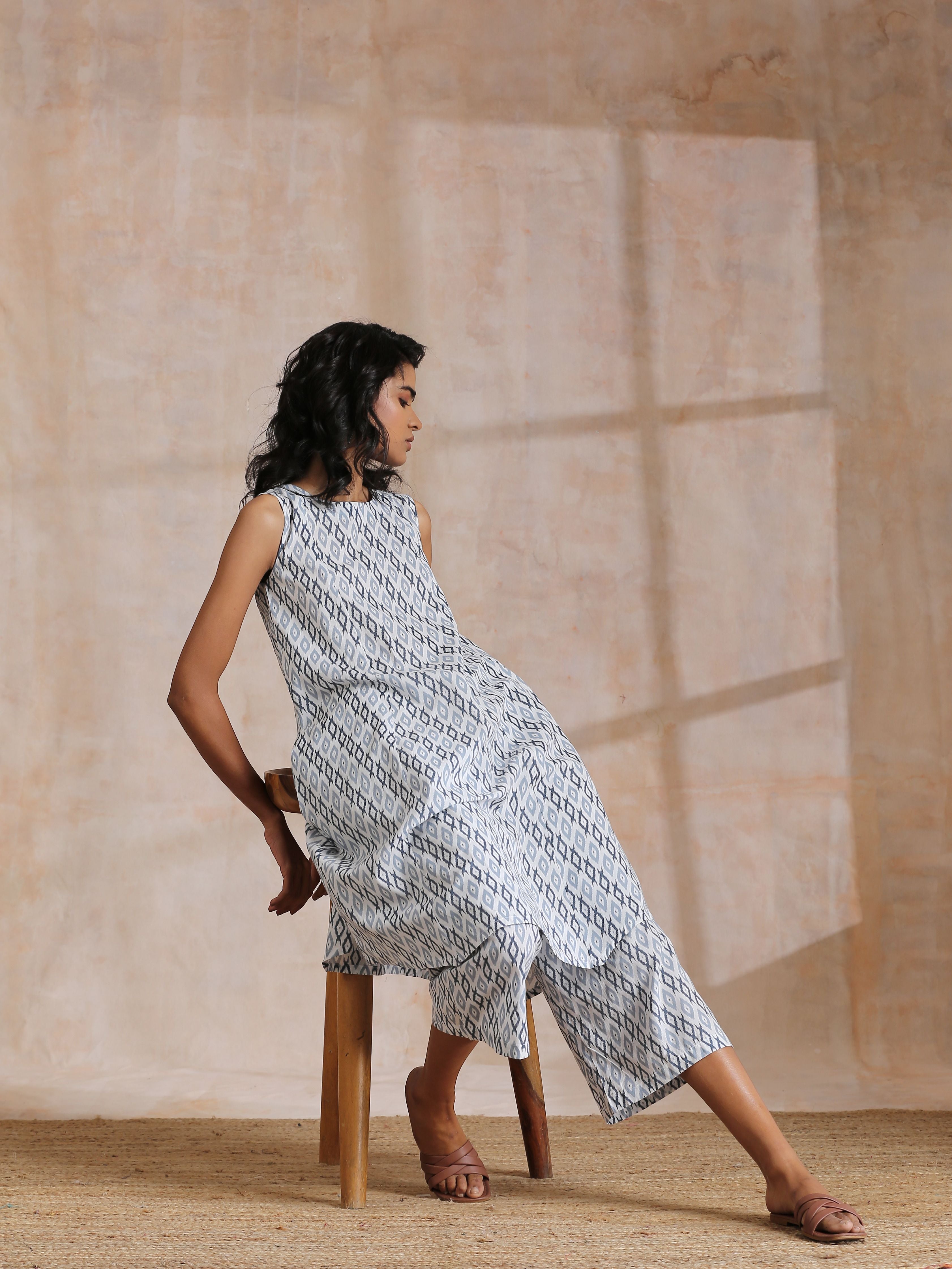 trueBrowns Multi Grey On Grey Ikat Print Cotton High-Low Co-Ord Set