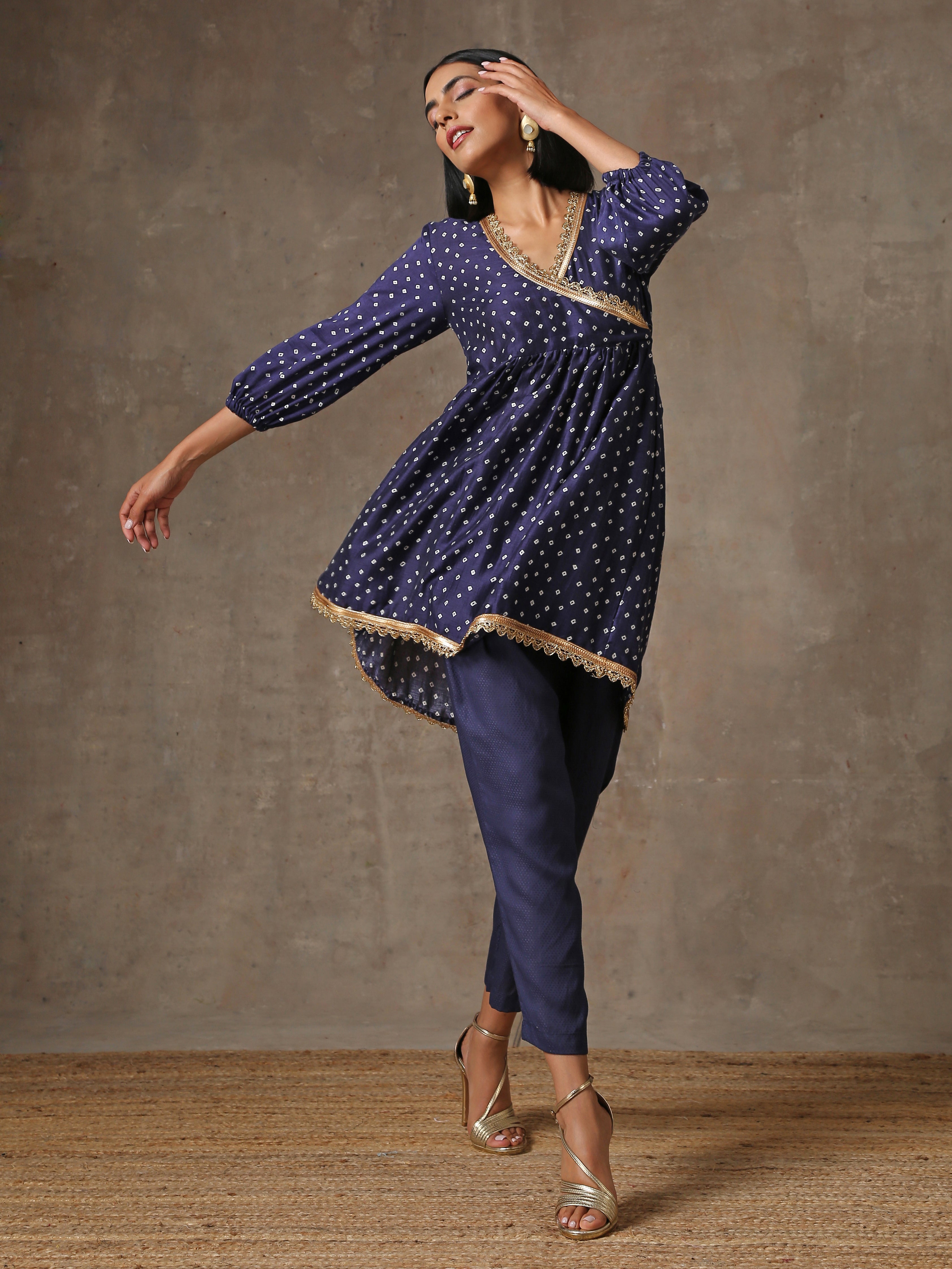 trueBrowns Blue Bandhani Printed Silk Co-Ord Set
