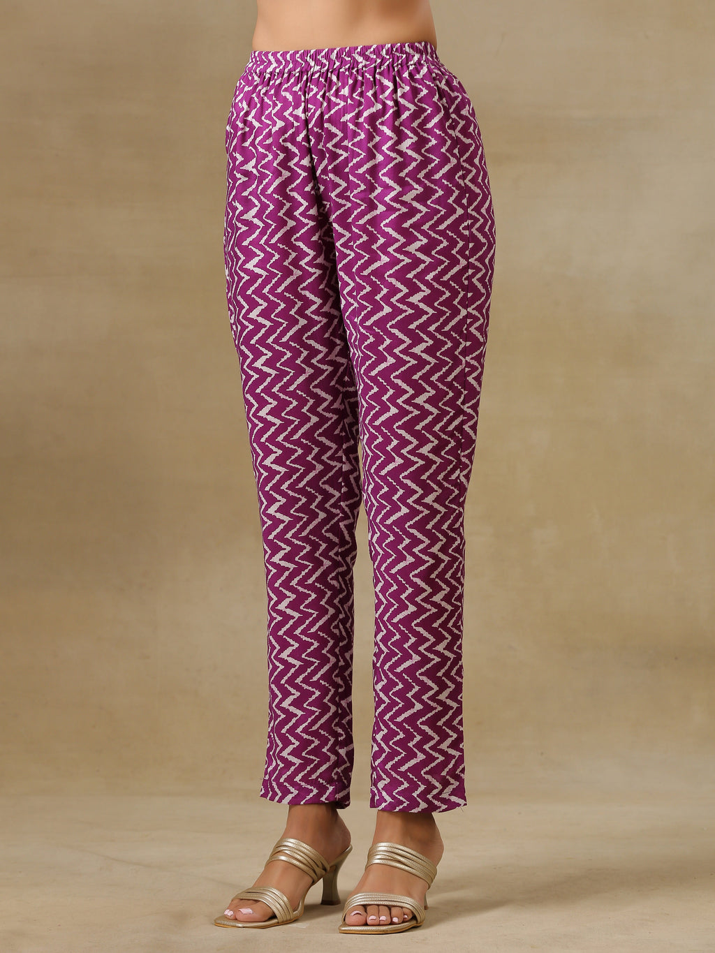 trueBrowns Purple Bandhani Printed Silk One Shoulder Kurta Pant Set