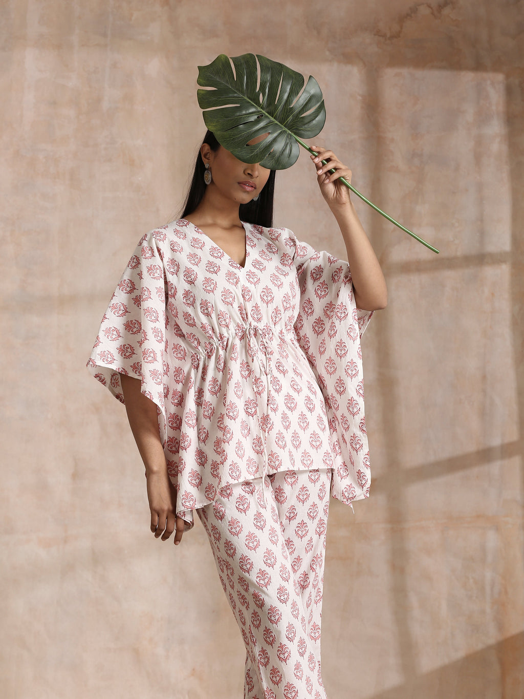 trueBrowns Pink Buta On White Block Print Cotton Kaftan Co-Ord Set